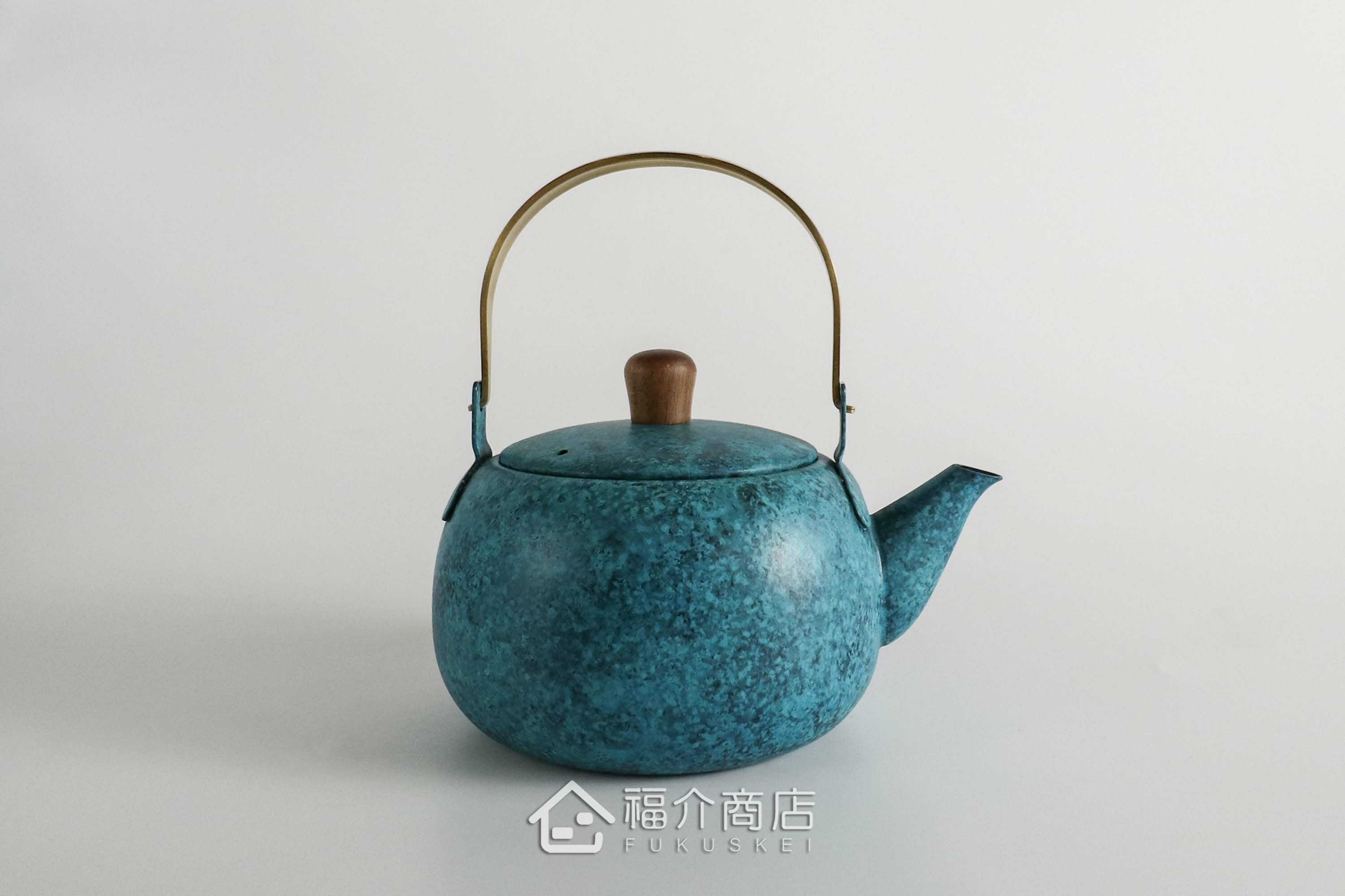 泡茶用的藍色不鏽鋼材質泡茶壺