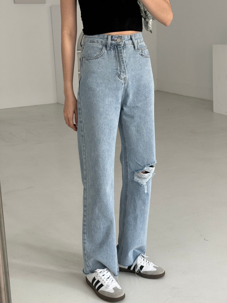 膝破直筒牛仔褲
