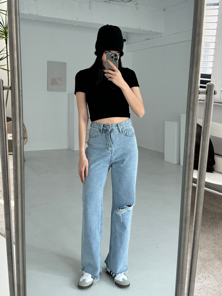 膝破直筒牛仔褲