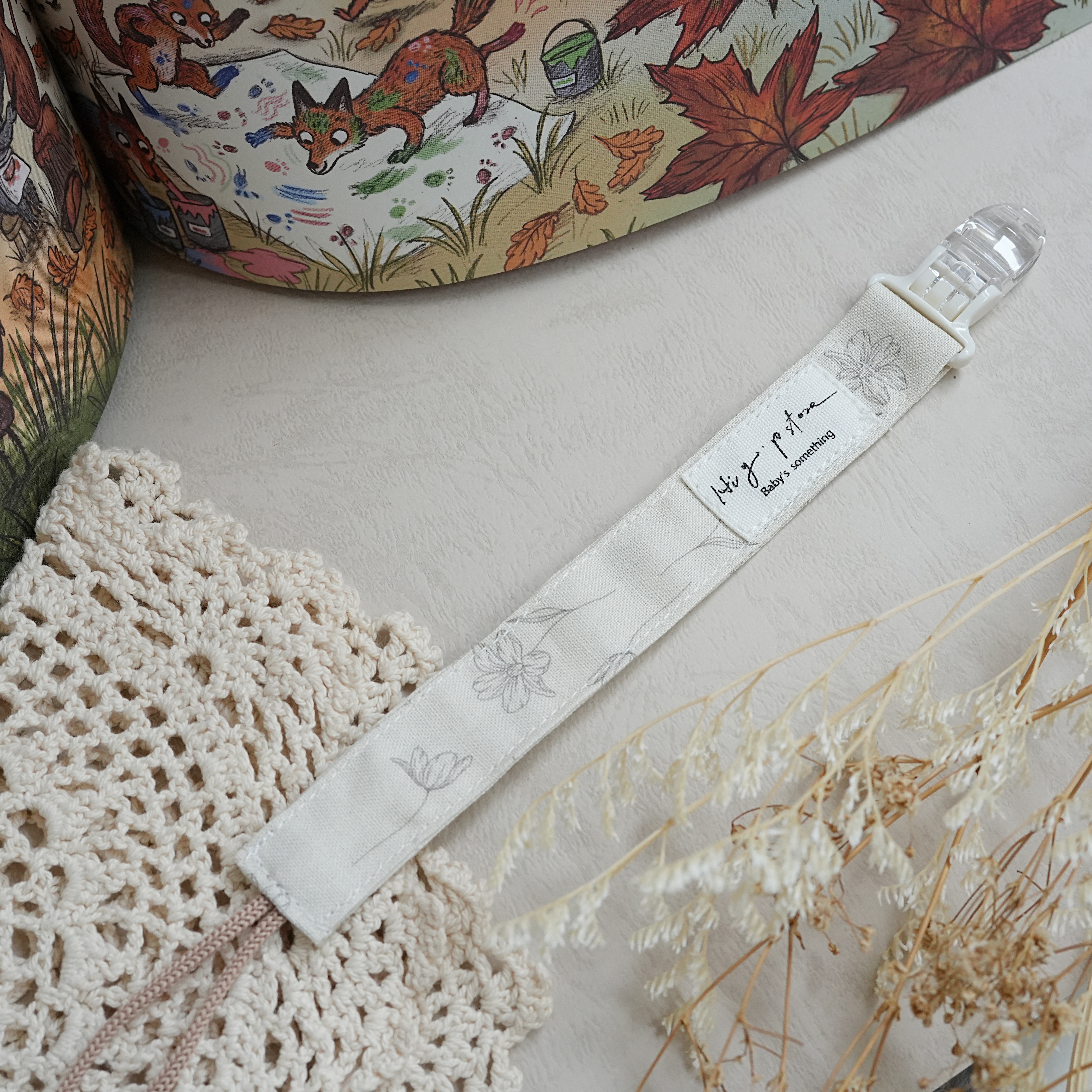 Hi Y.P store-鱷魚夾-獨家設計款-高雅桔梗