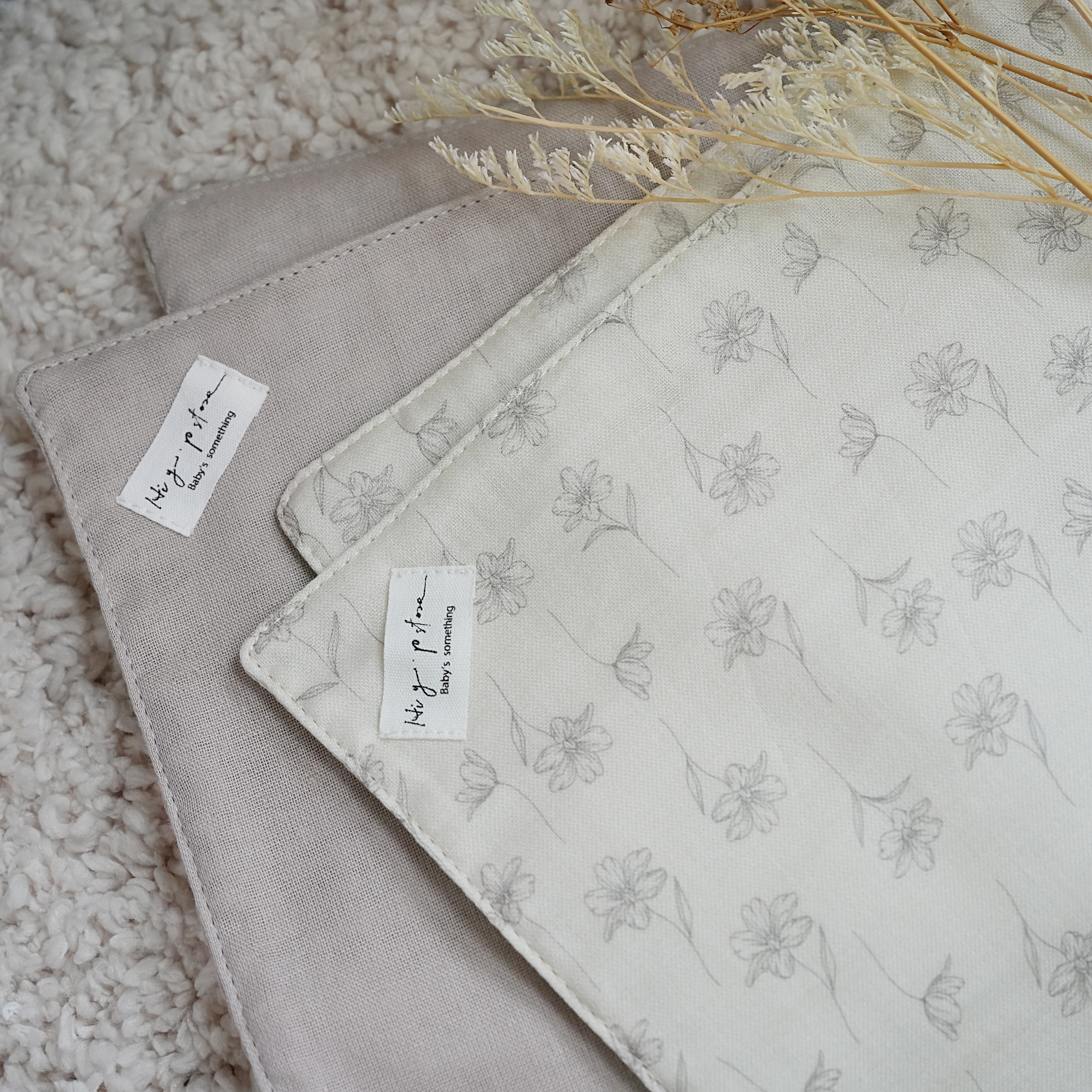 Hi Y.P store-拍嗝巾-獨家設計款-高雅桔梗（2件組)