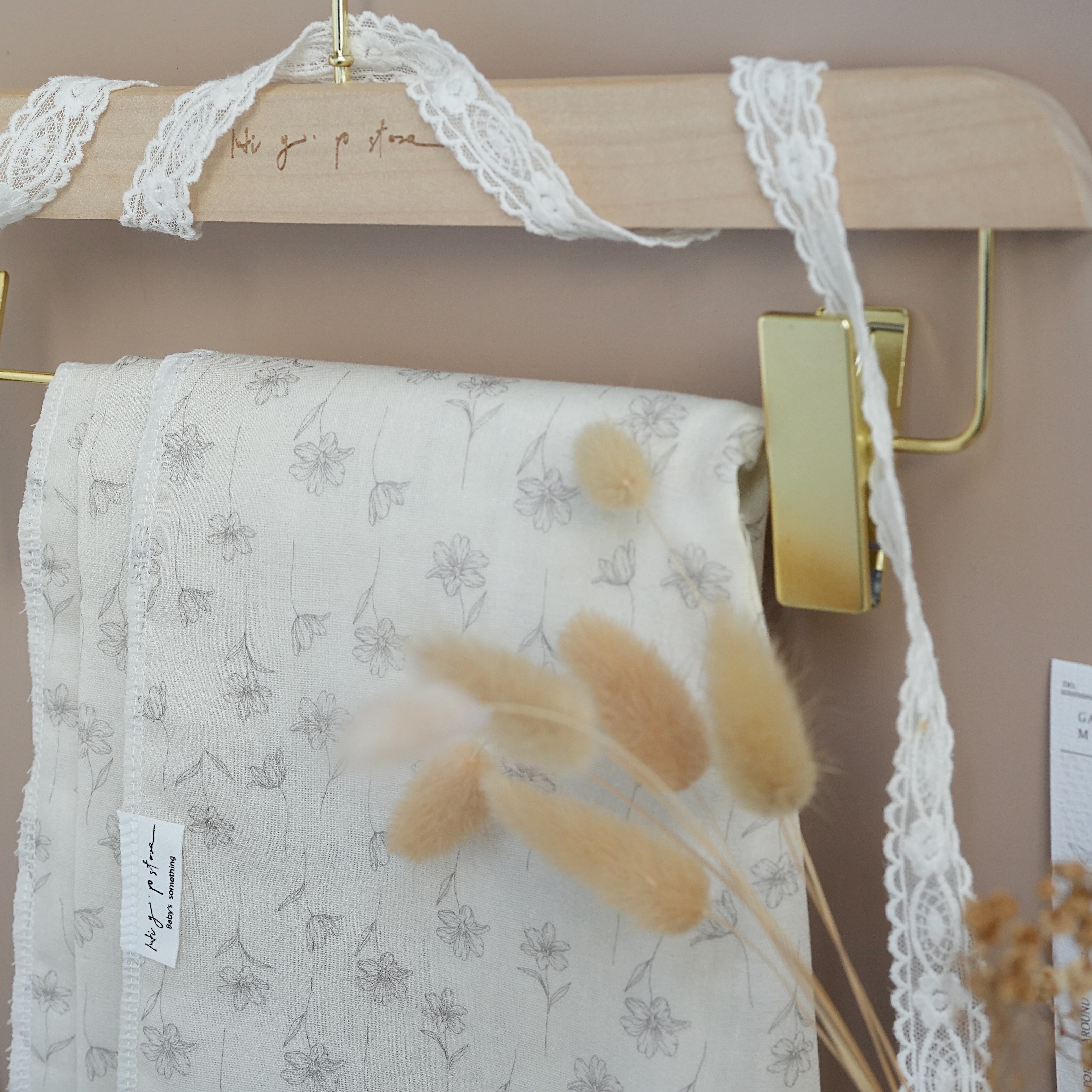 Hi Y.P store-包巾-獨家設計款-高雅桔梗