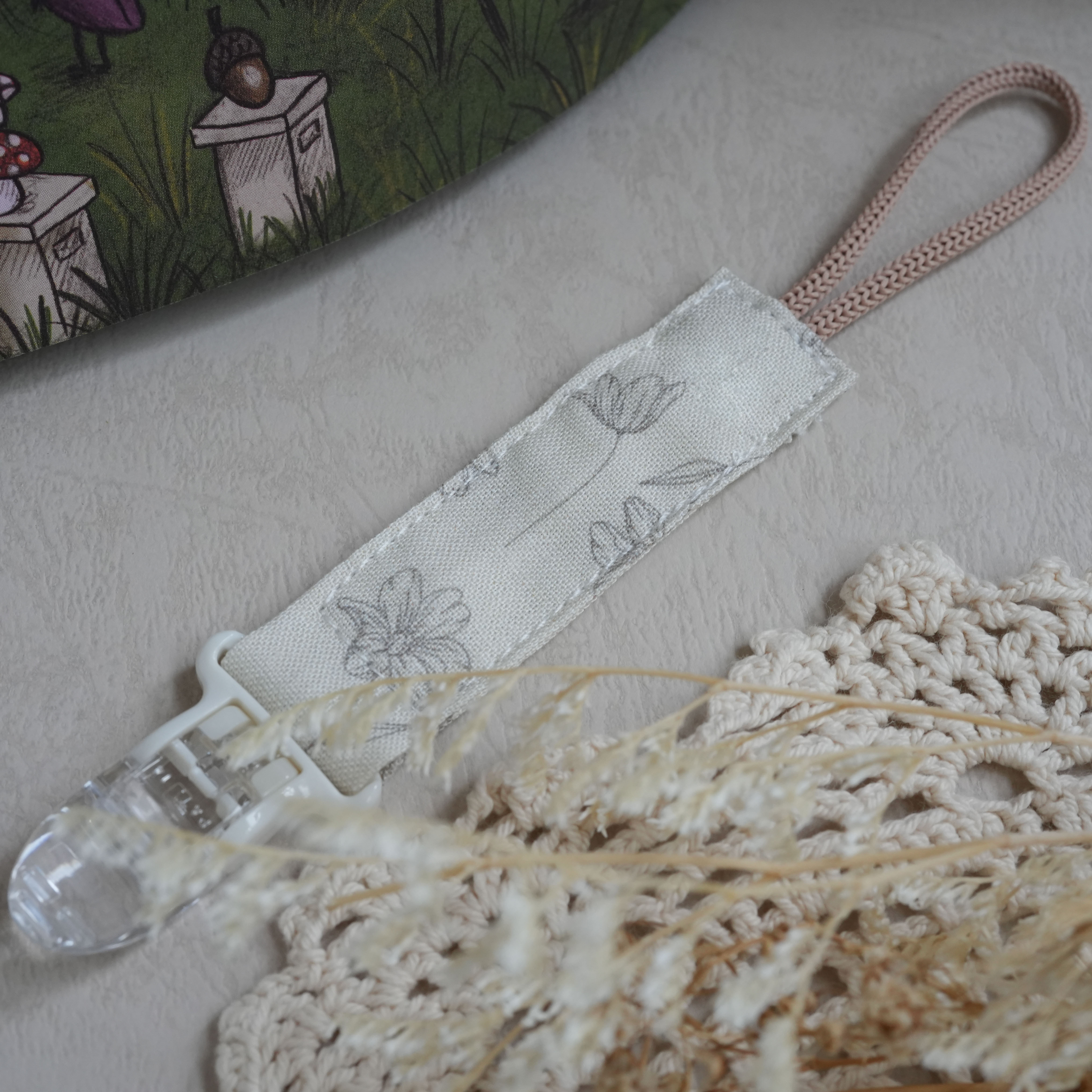 Hi Y.P store-短版鱷魚夾-獨家設計款-高雅桔梗