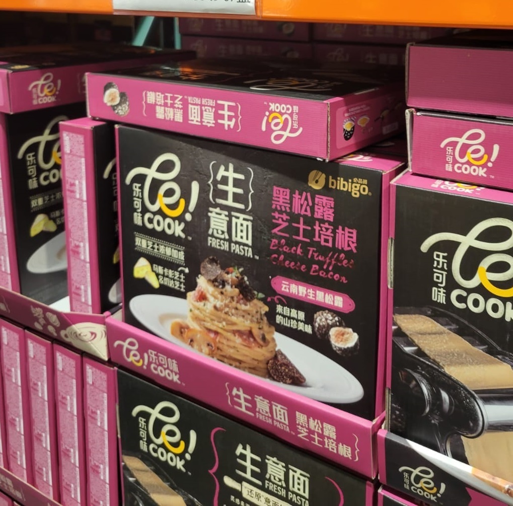 Bibigo Lecook 黑松露芝士培根生意麵