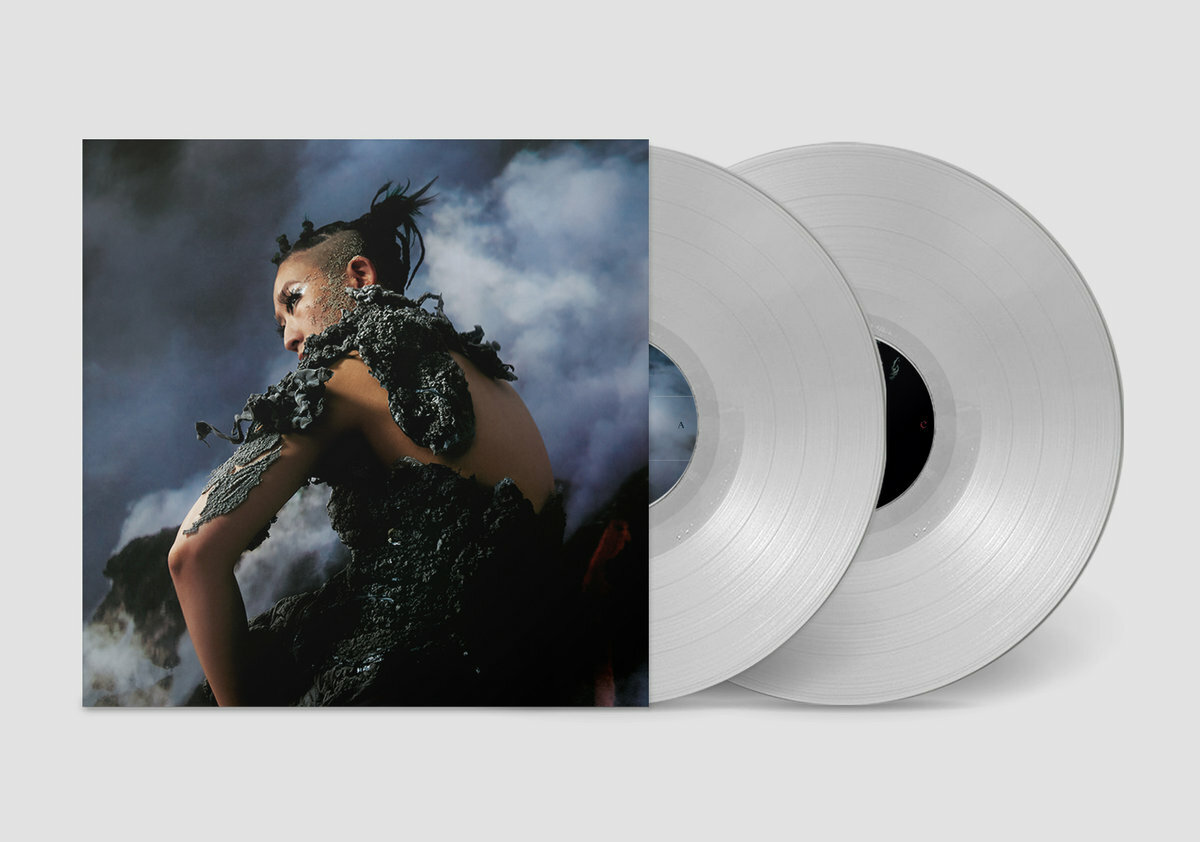 33EMYBW《Holes Of Sinian》（透明膠2LP）