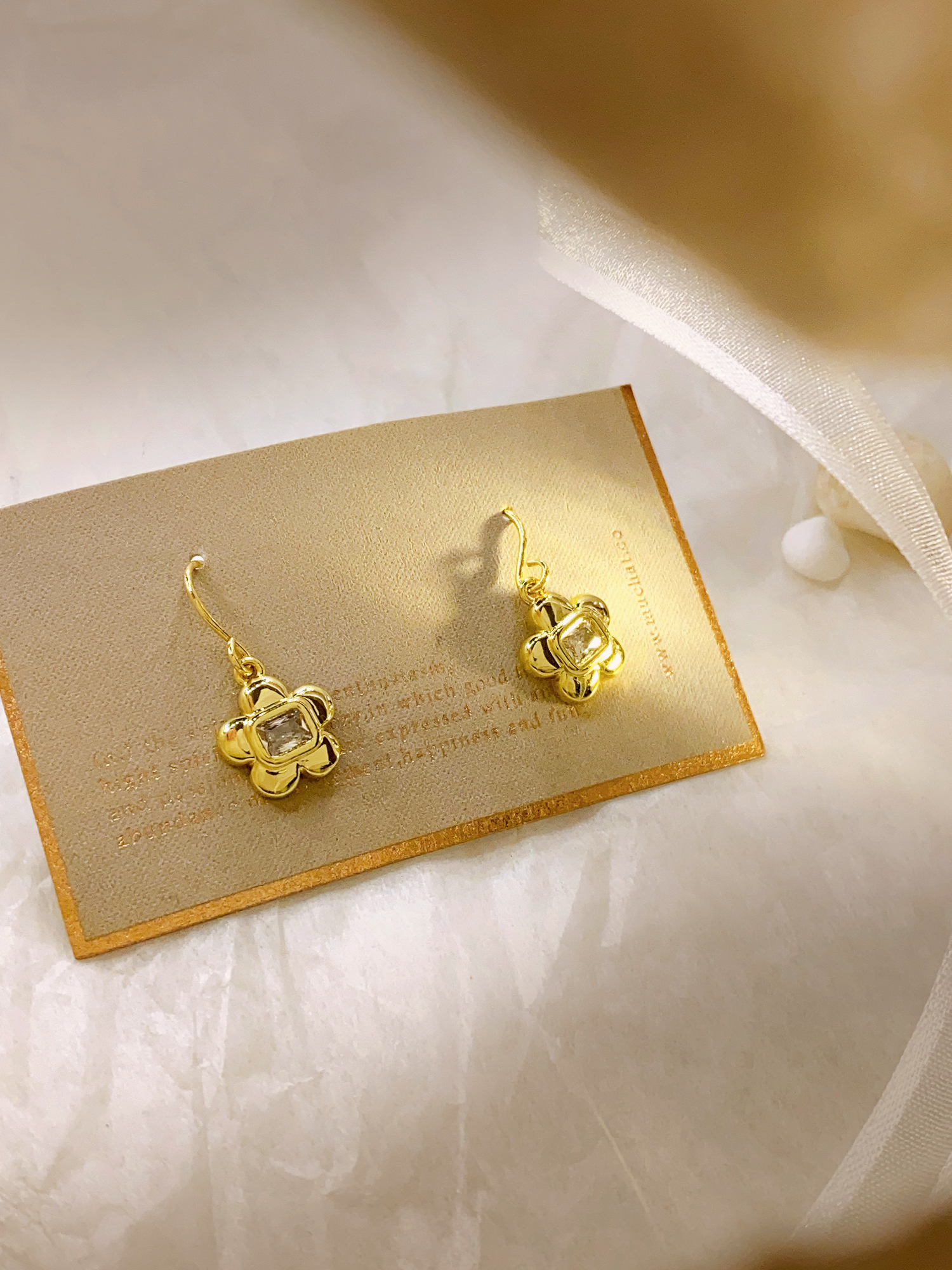 花憶。MUCHAT手作14KGP鋯石花朵耳環