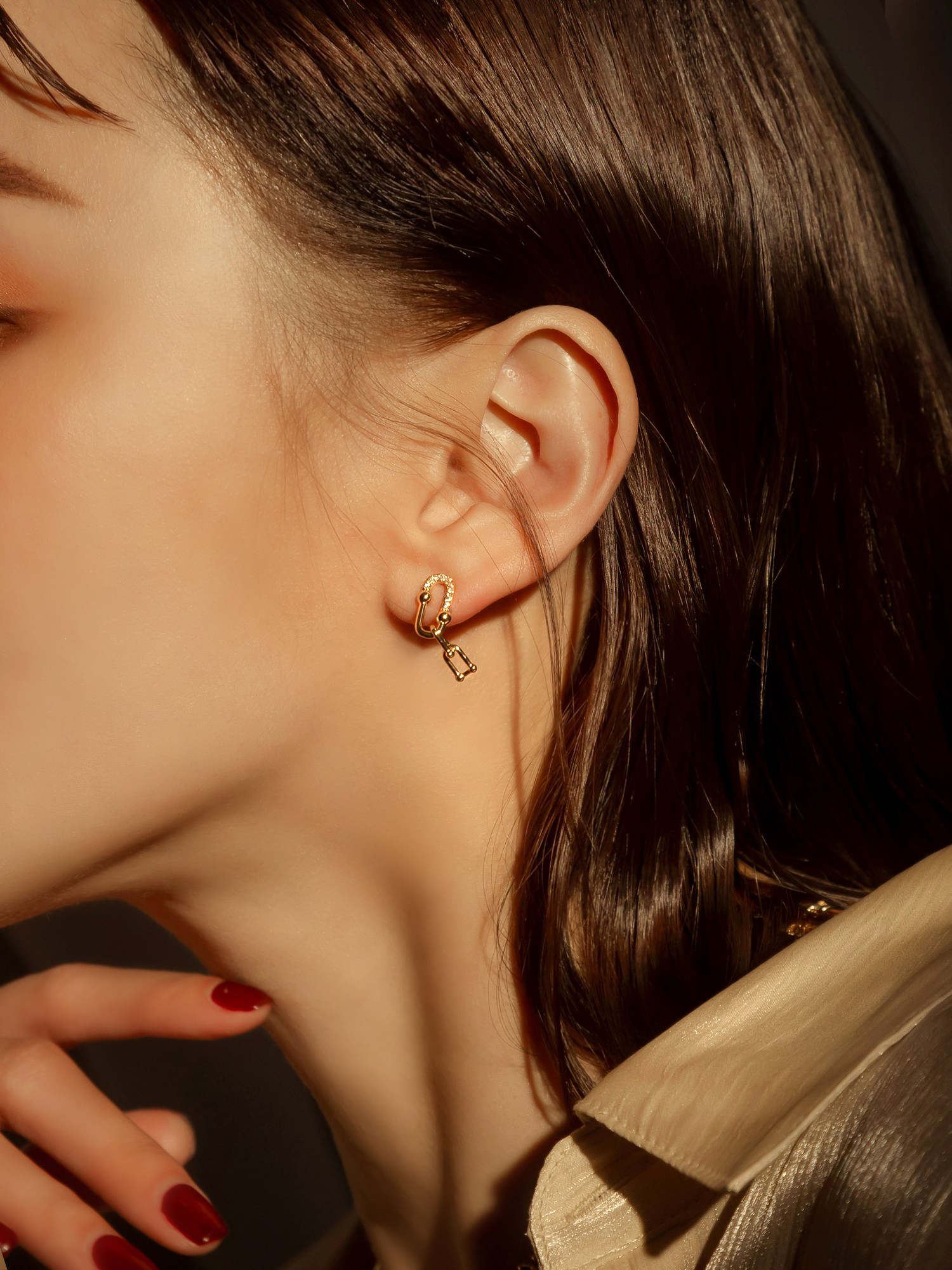 秘境回音。18KGP鋯石迴紋純銀針耳環