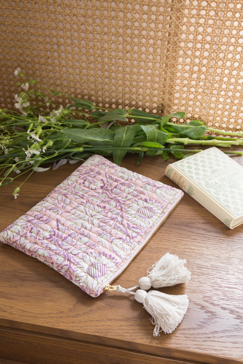 LOUISEMISHA│Domina Pouch流蘇拉鍊收納包．Pink Daisy Garden