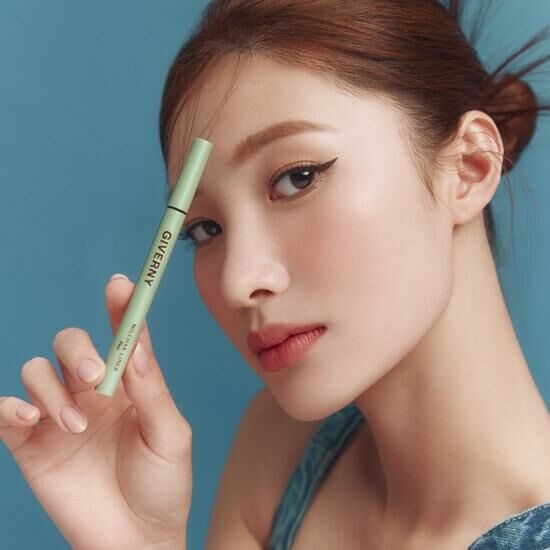 [01/03 - 07/03] GIVERNY Milchak Pen Liner