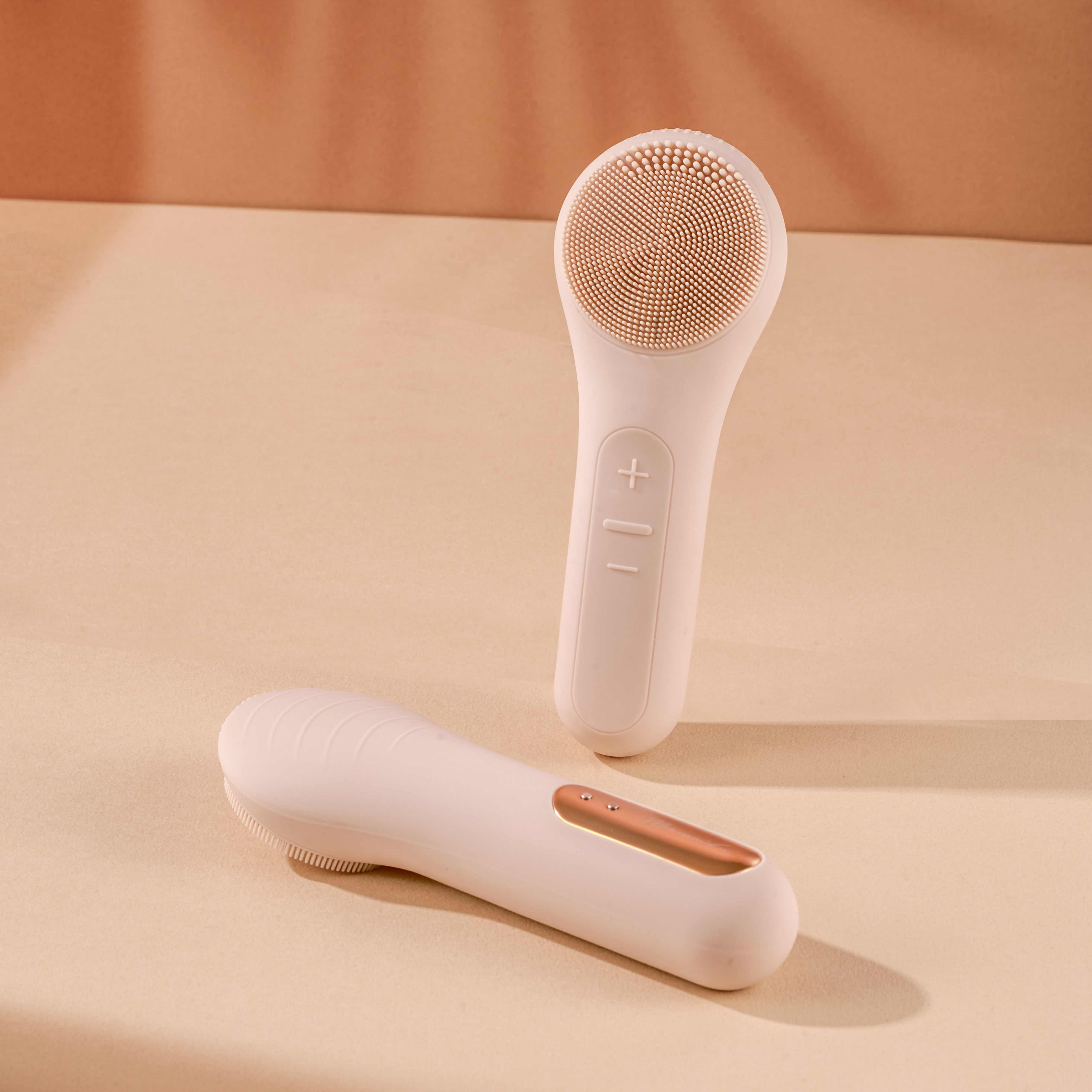 超聲波溫感清潔洗臉儀