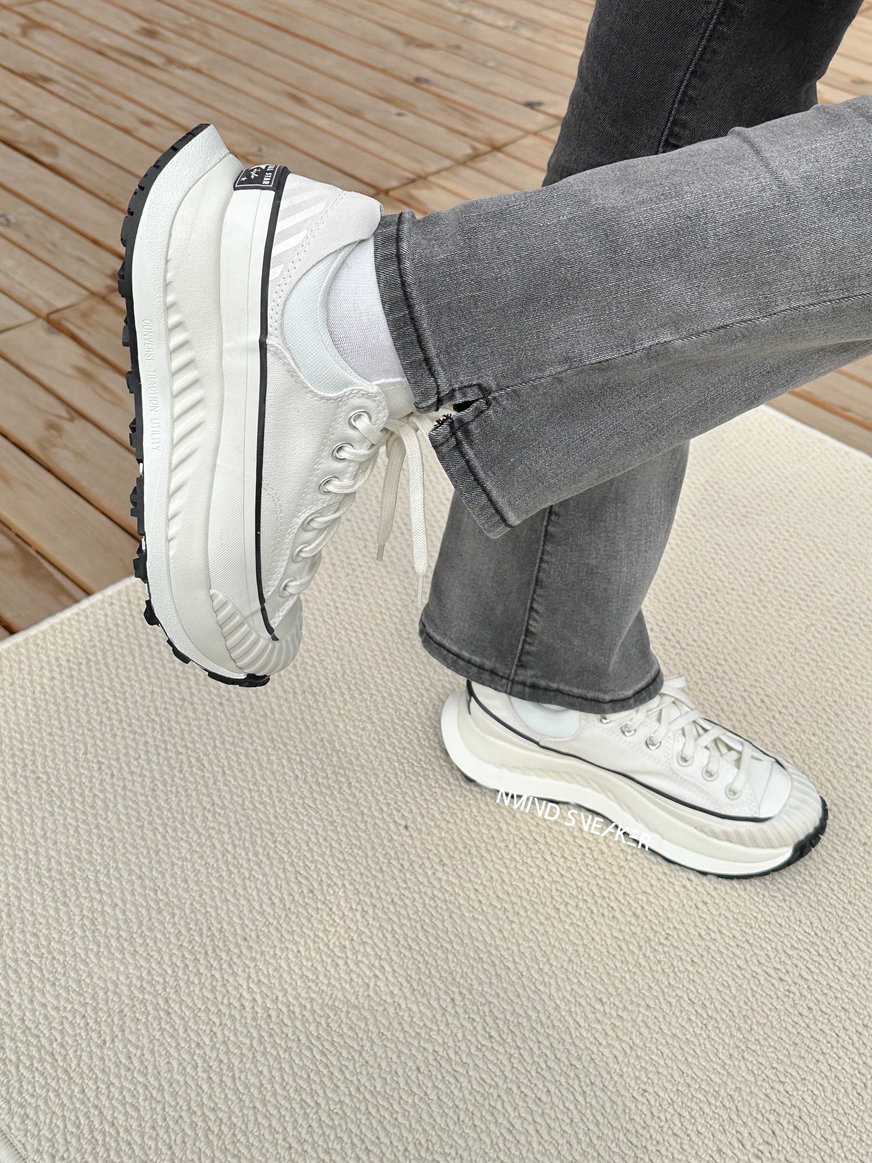 CONVERSE CHUCK 70 AT-CX 白 (A06556C)