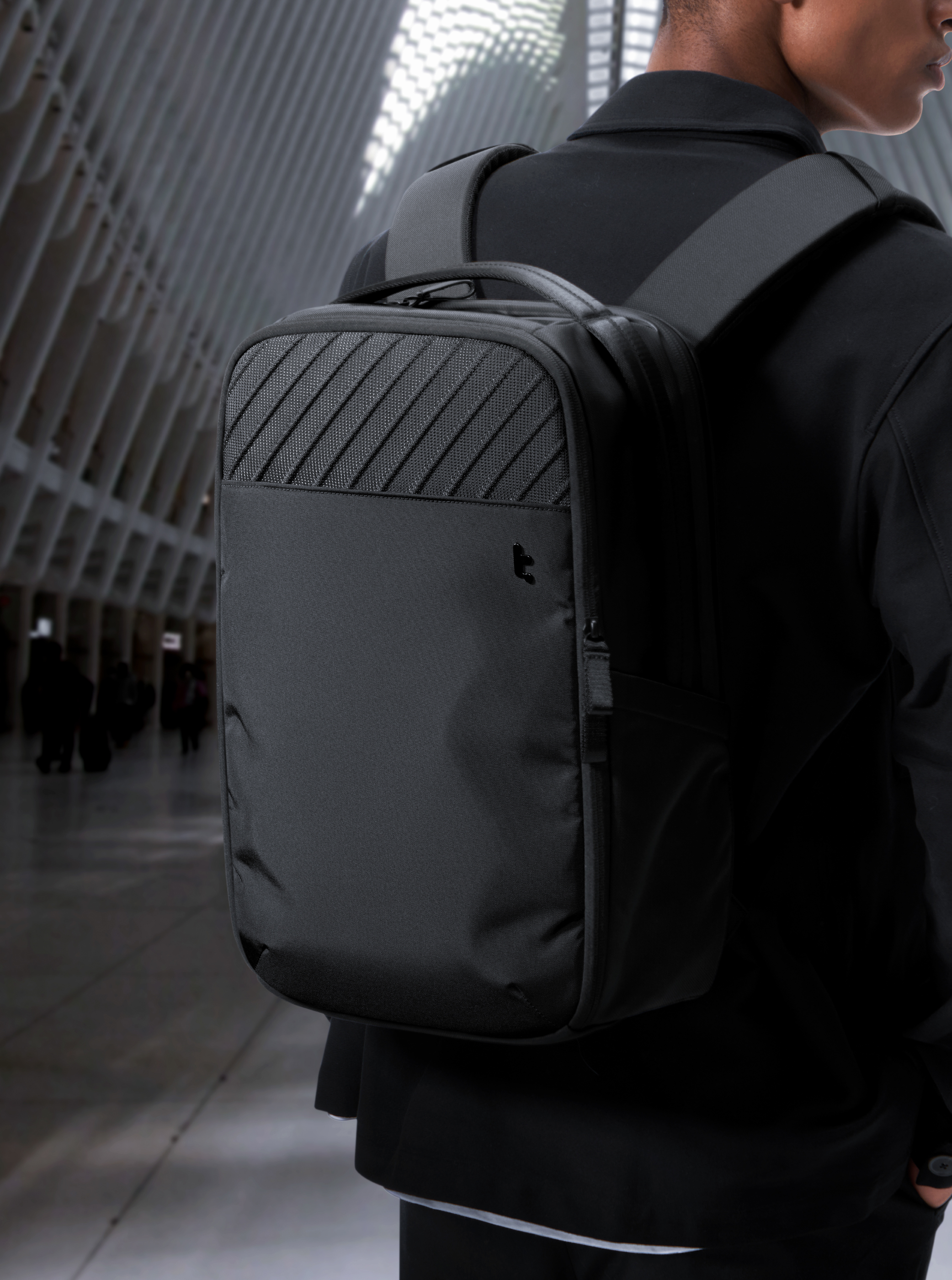 Tomtoc 圓夢計畫 • 機能後背包 曜石黑