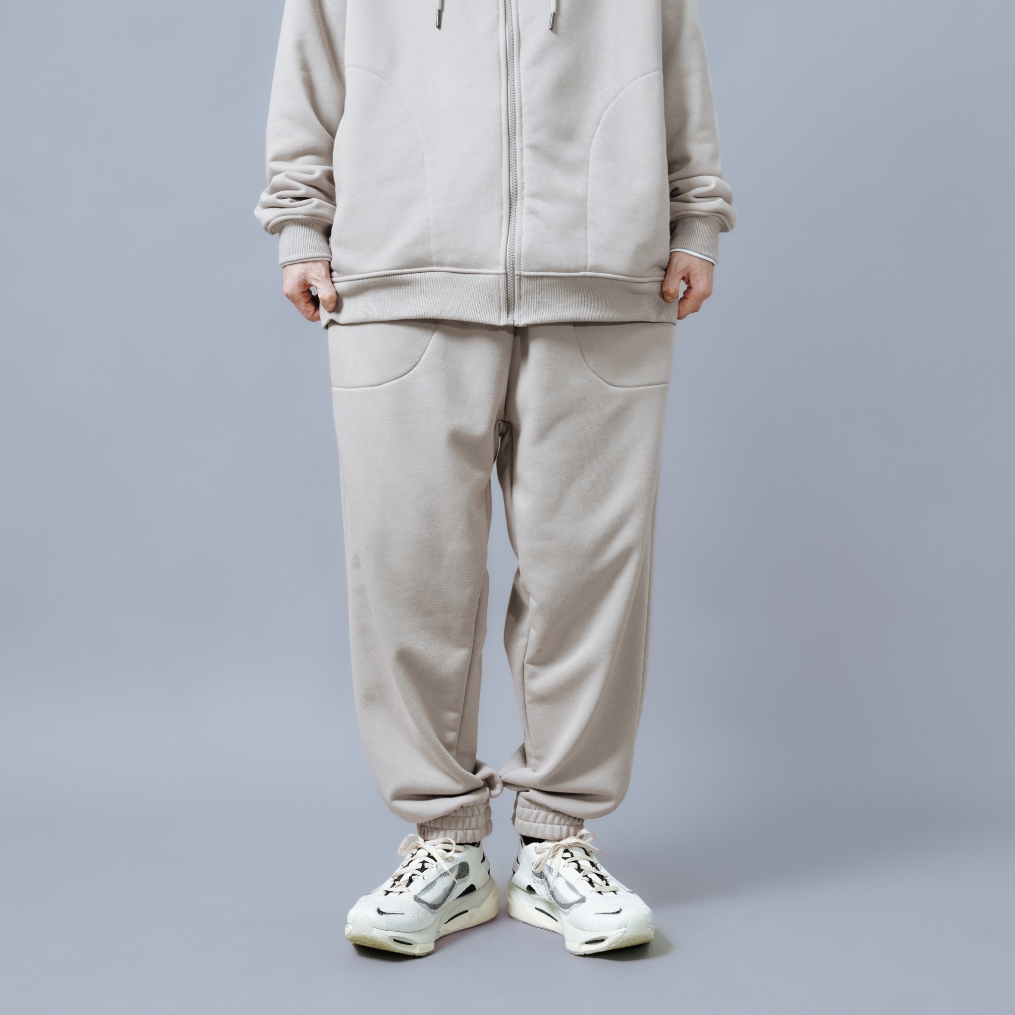 SBG 極厚磅無刷毛寬鬆圓弧口袋棉褲 SB176