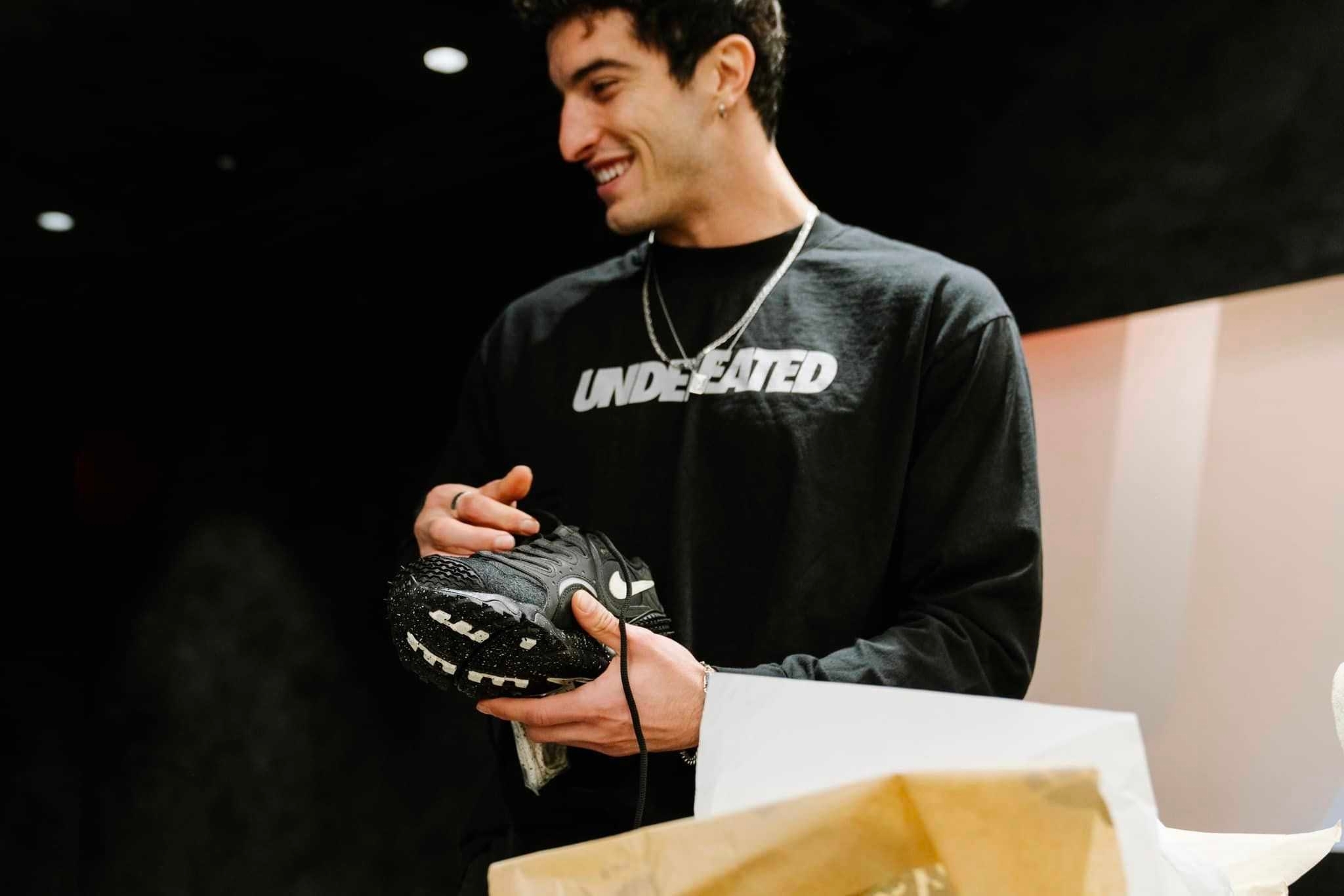 ☆ETW☆【EASY TO WEAR】UNDEFEATED LOGO L/S TEE 柵欄 字體 長袖