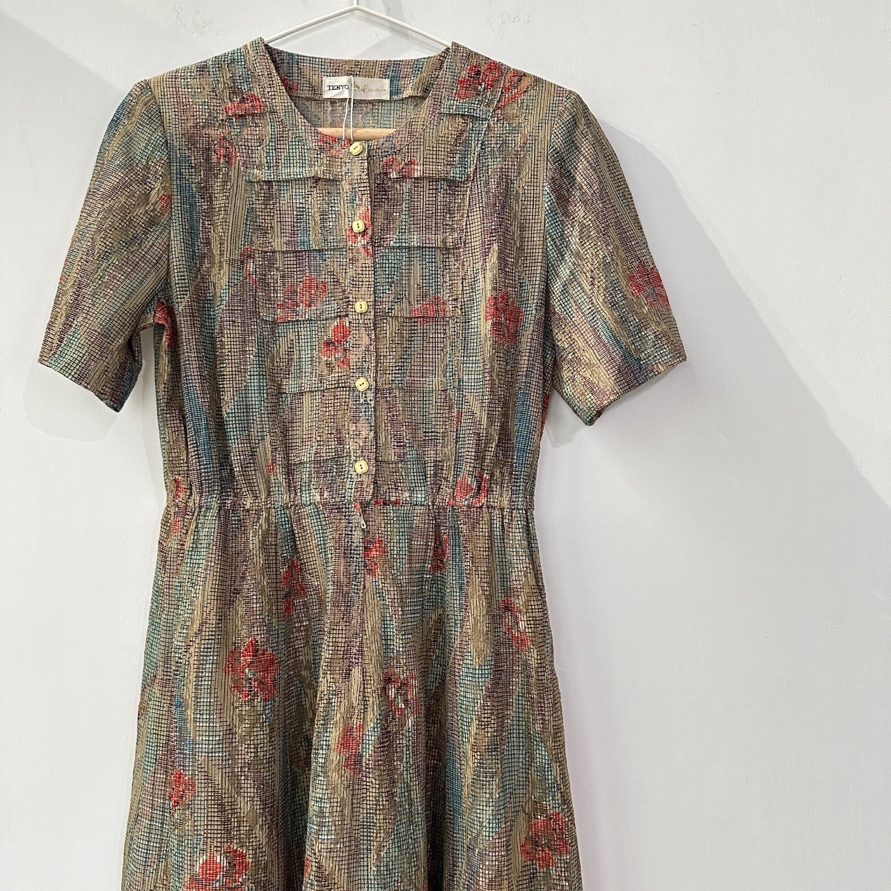 卡其色細格紋鏤空短袖連身裙