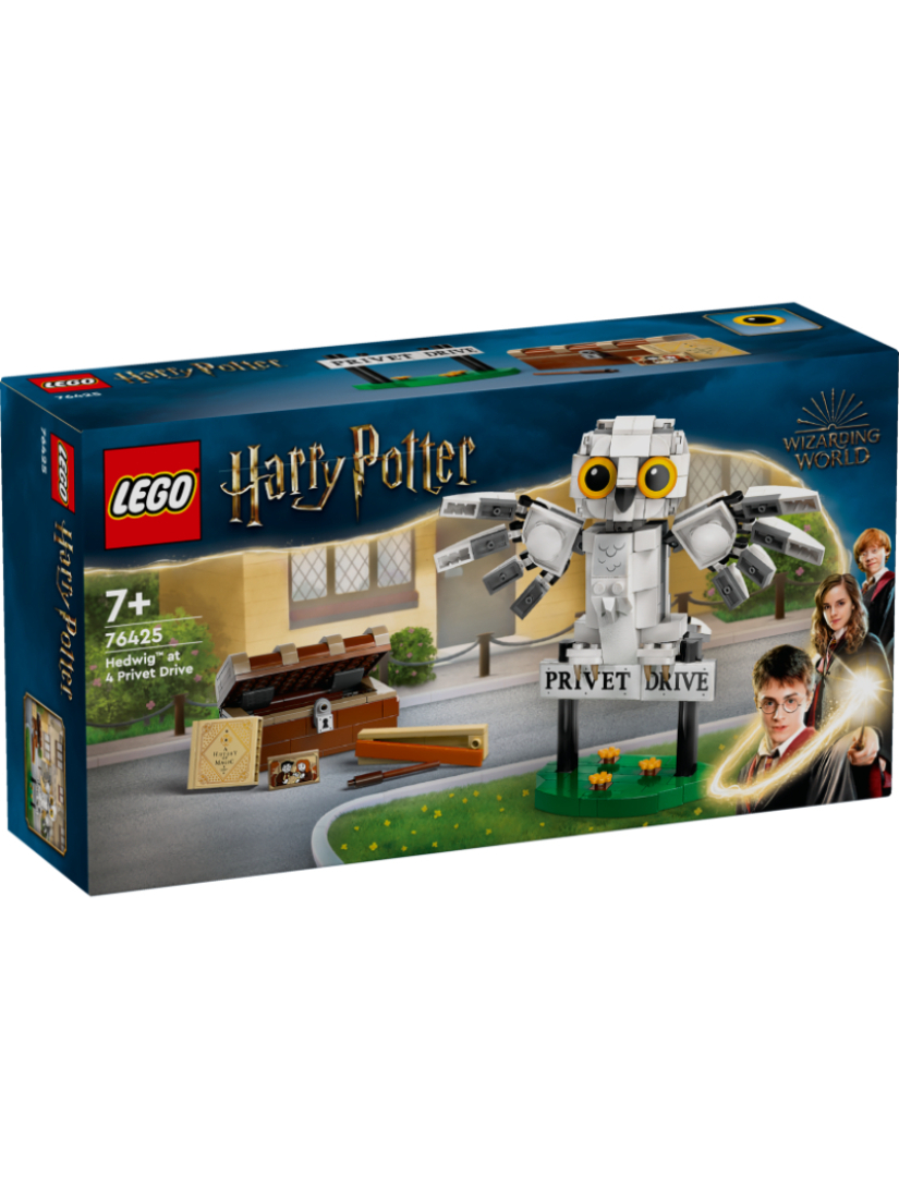 LEGO 76425 Hedwig™ at 4 Privet Drive