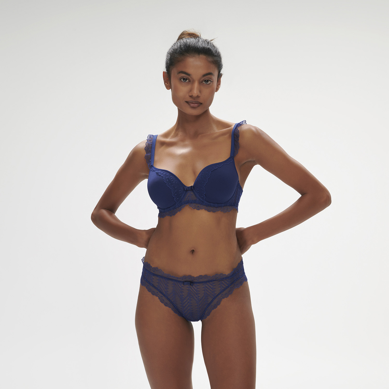 CANOPÉE 花欉 3D立體胸罩 午夜藍