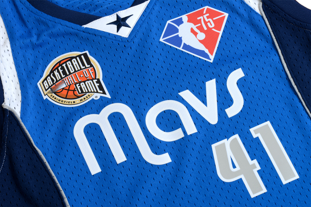 Mitchell & Ness 達拉斯獨行俠隊 Dirk Nowitzki 名人堂 復刻 Swingman 球衣