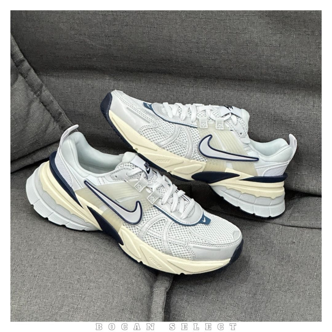 NIKE V2K RUN RUNTEKK 白灰奶油（FD0736-102）