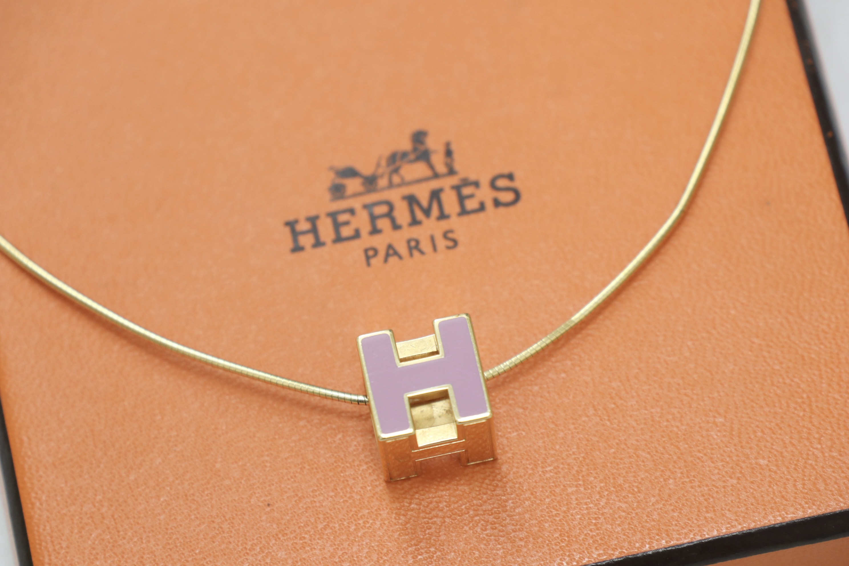Hermes方型粉金頸鏈💓