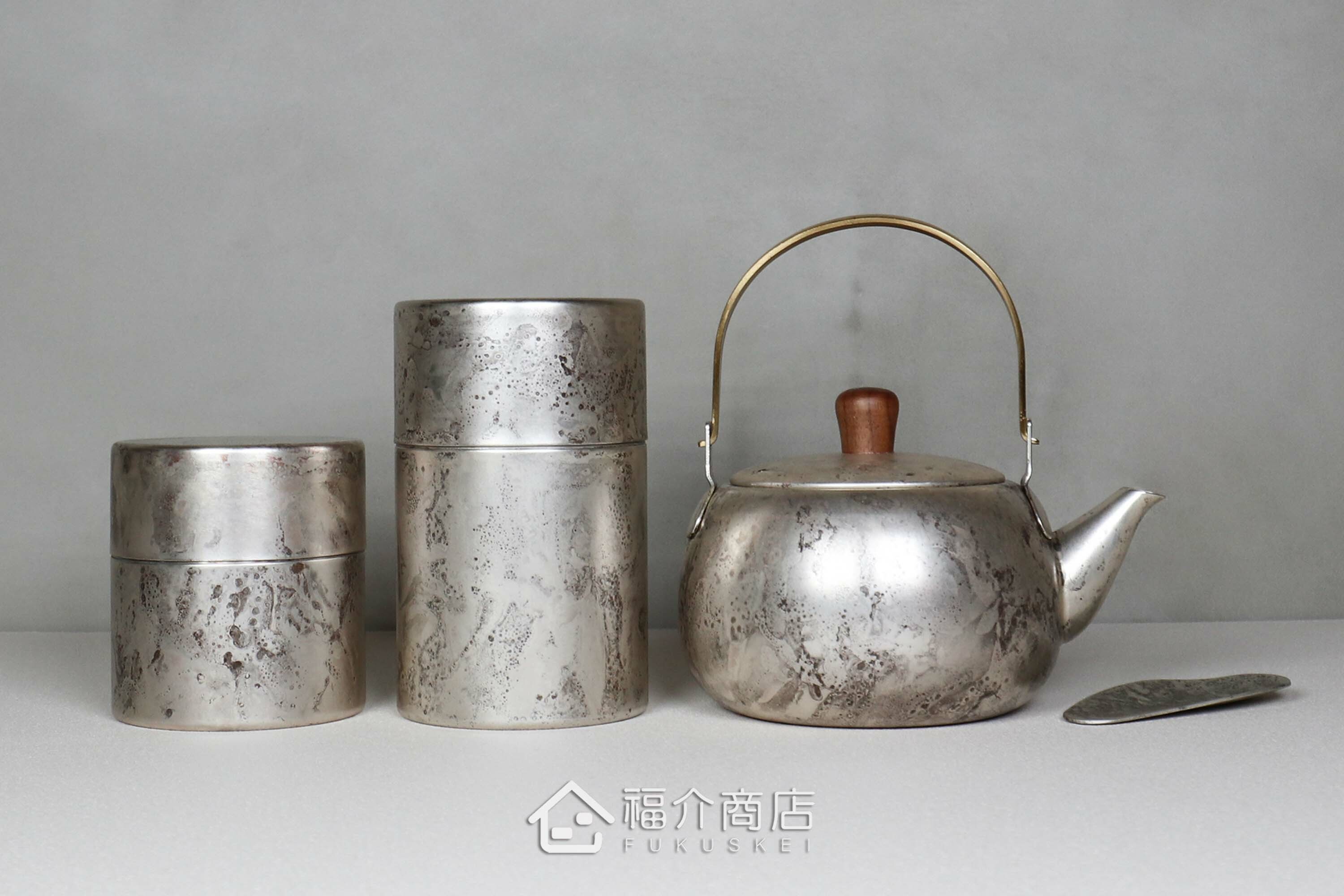 不鏽鋼材質的茶具