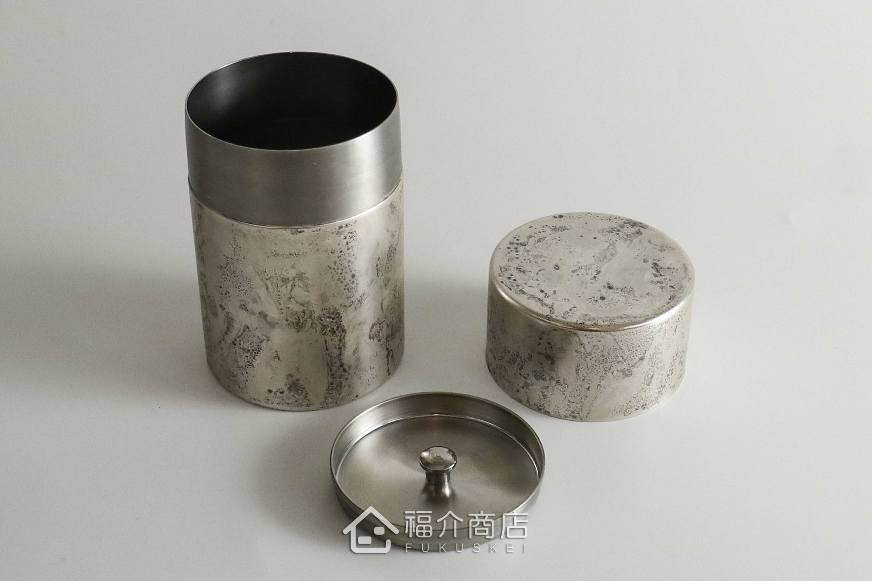 不鏽鋼材質用於保存茶葉用的銀色茶葉罐