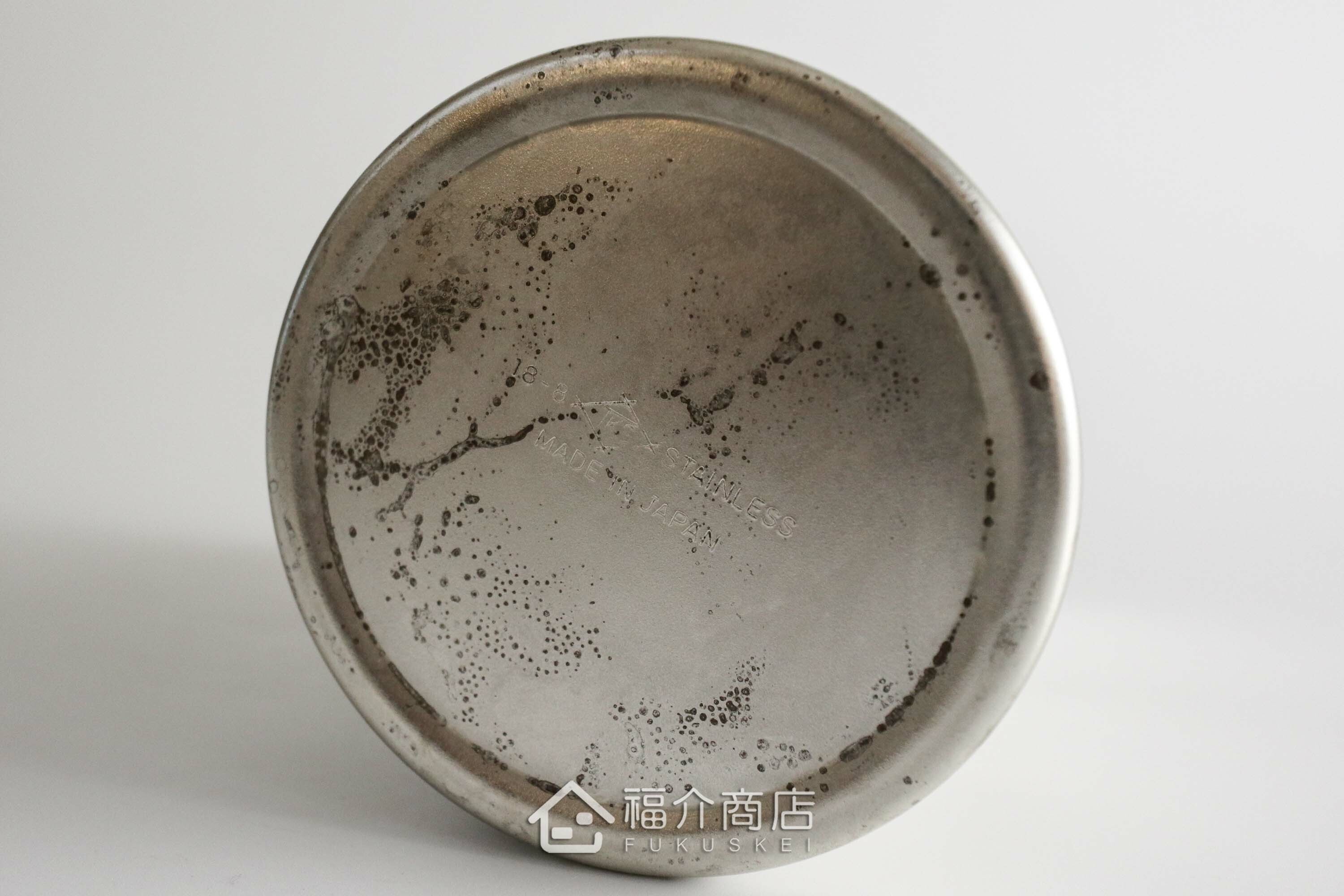 不鏽鋼材質用於保存茶葉用的銀色茶葉罐