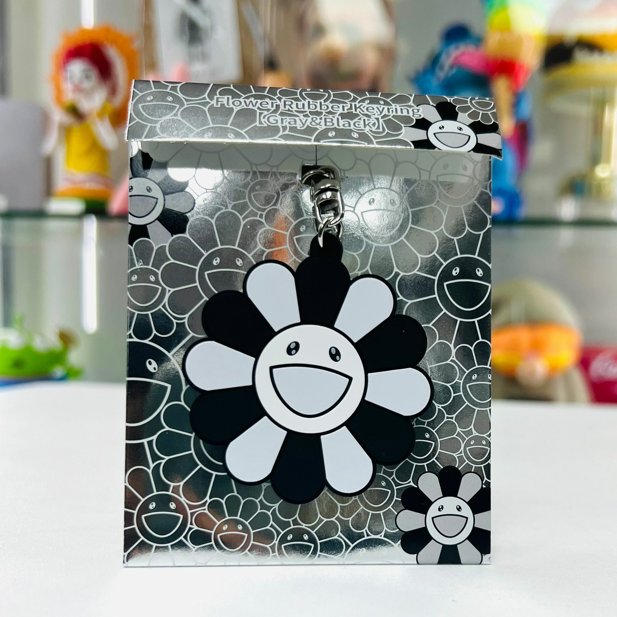 Flower Rubber Keyring (Gray & Black)