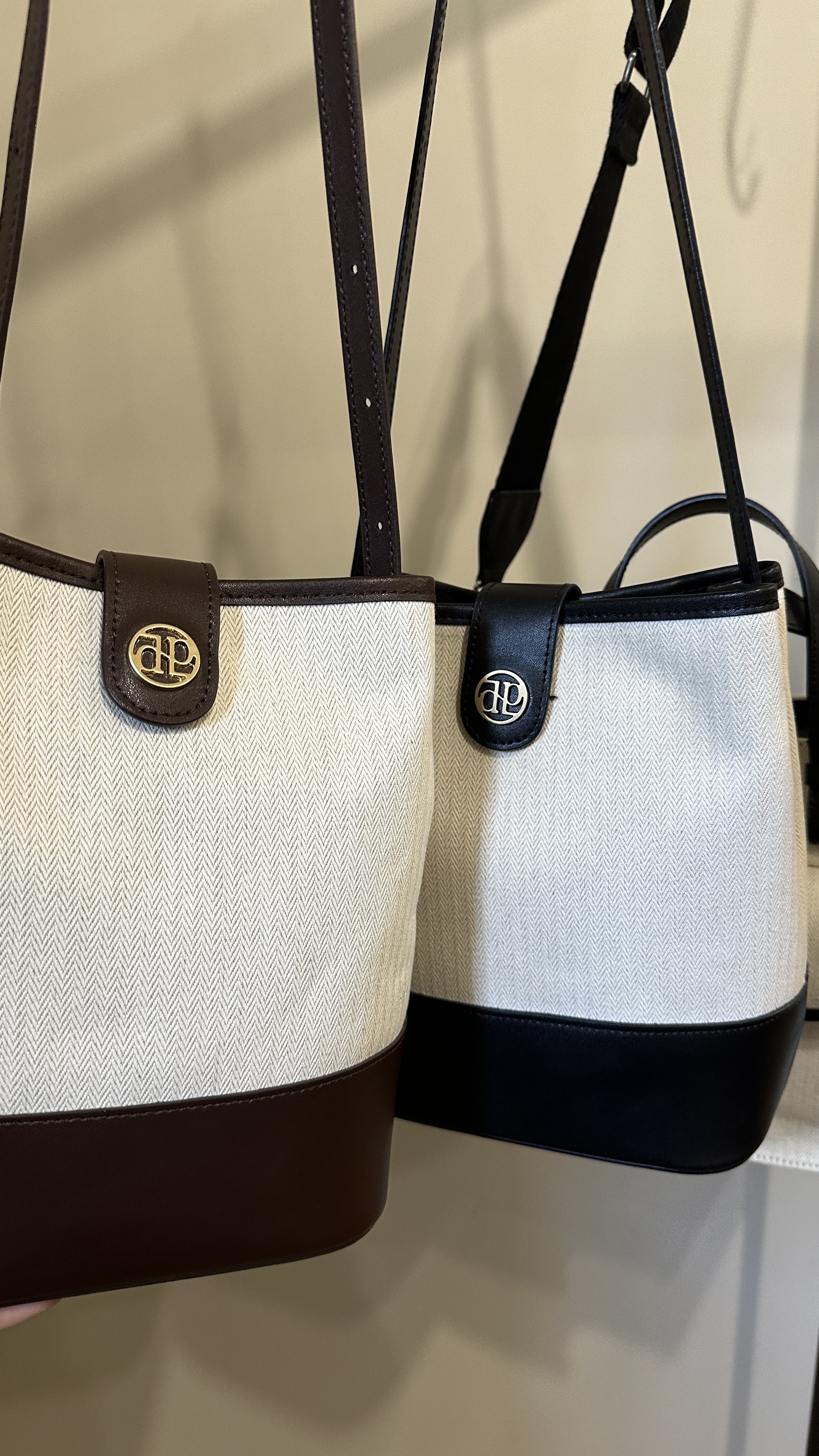 <韓國代購> DEPOUND TOWN BUCKET SHOULDER BAG