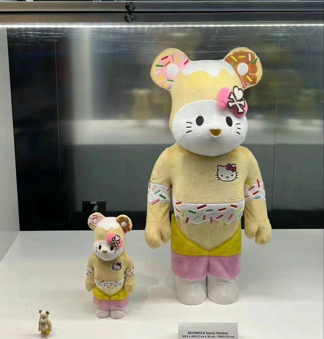 100%+400%/1000% BE@RBRICK x SANRIO x TOKIDOKI