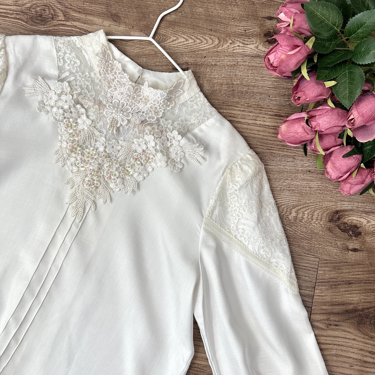 華麗感珍珠白色配珠片長袖上衣