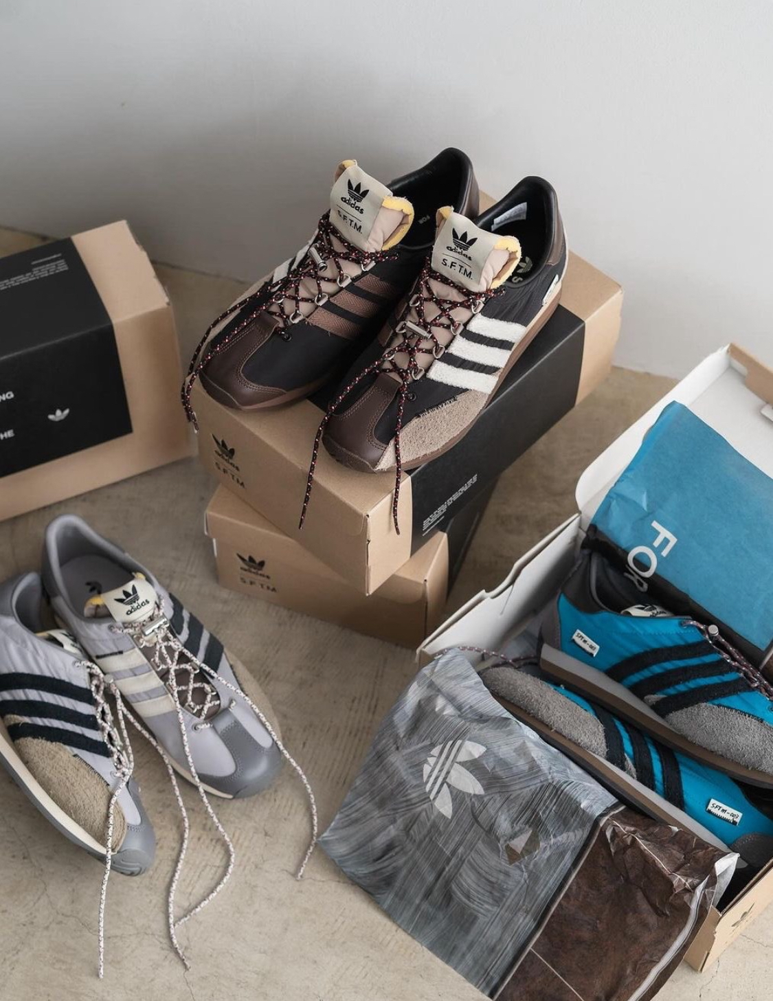 【Focus Store】預購 Song for the Mute x Adidas Originals Country OG "Black Wonder Beige" 黑白 ID3546