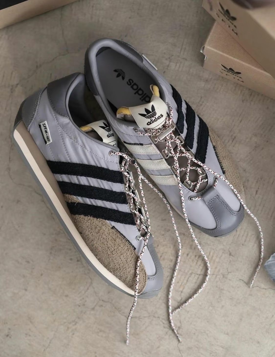 【Focus Store】預購 Song for the Mute x Adidas Originals Country OG "Grey Black" 灰黑 IH7519