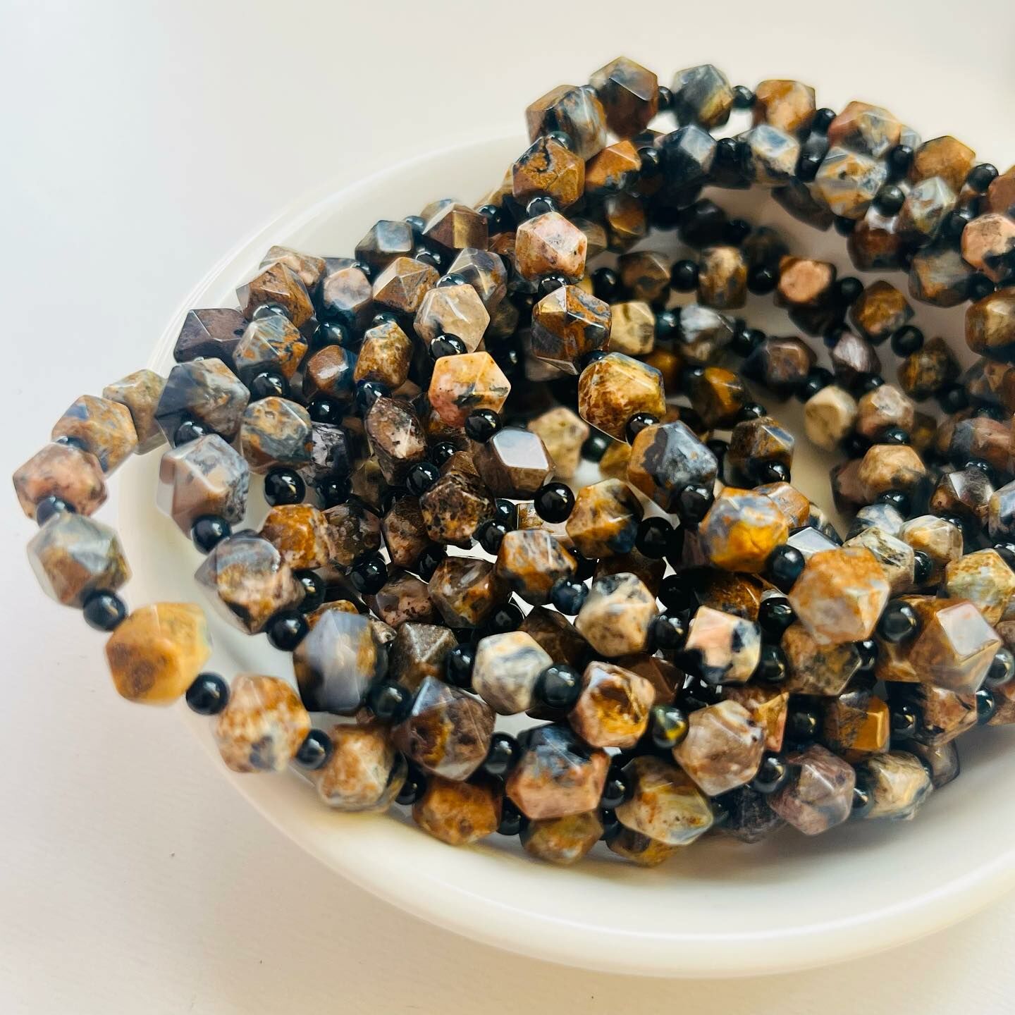 [原石] 黃彼得石手串