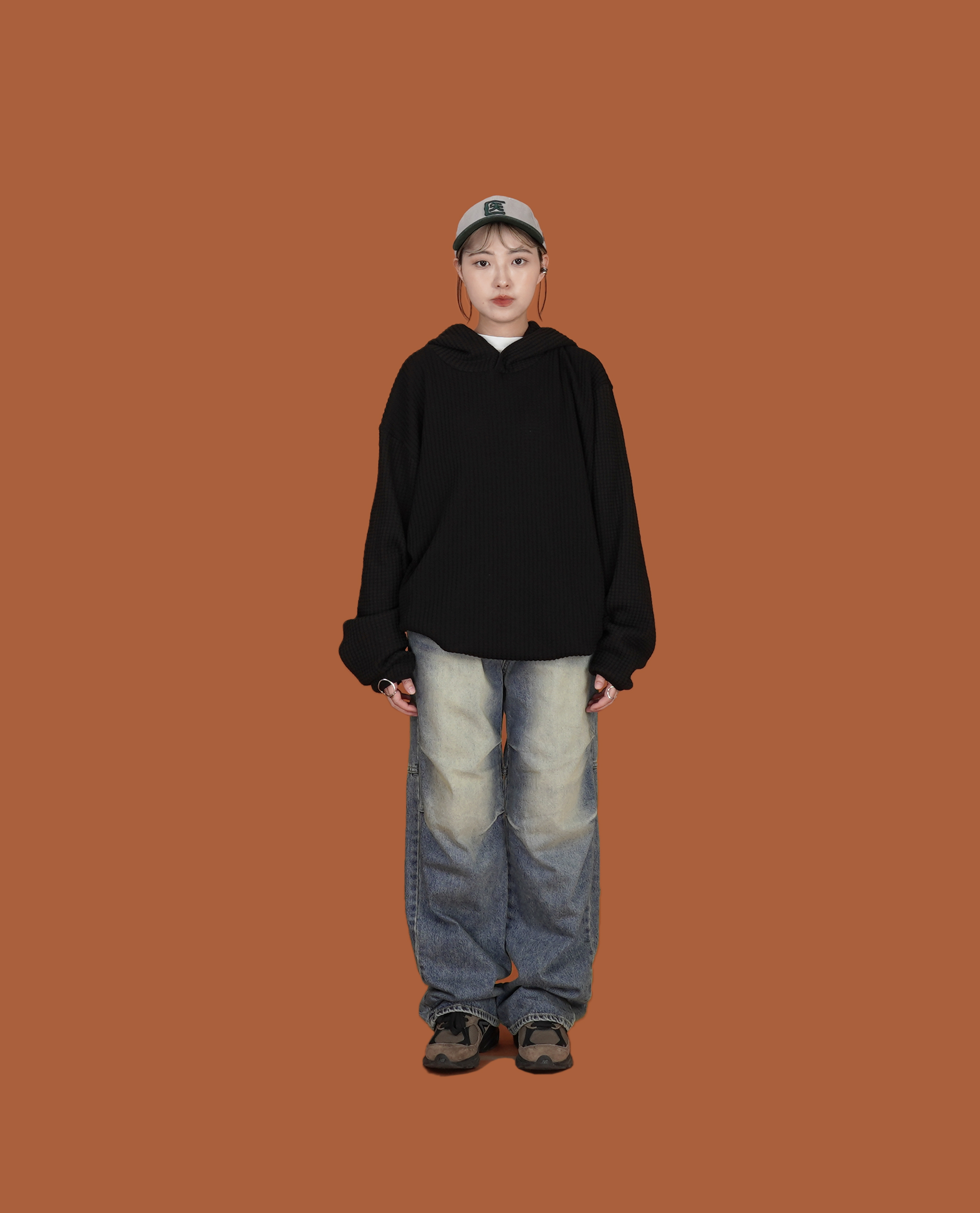 膝抓皺刷色牛仔褲