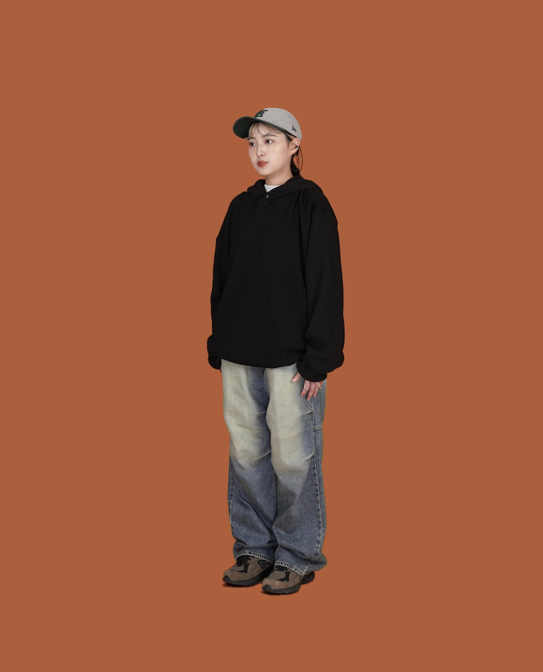 膝抓皺刷色牛仔褲