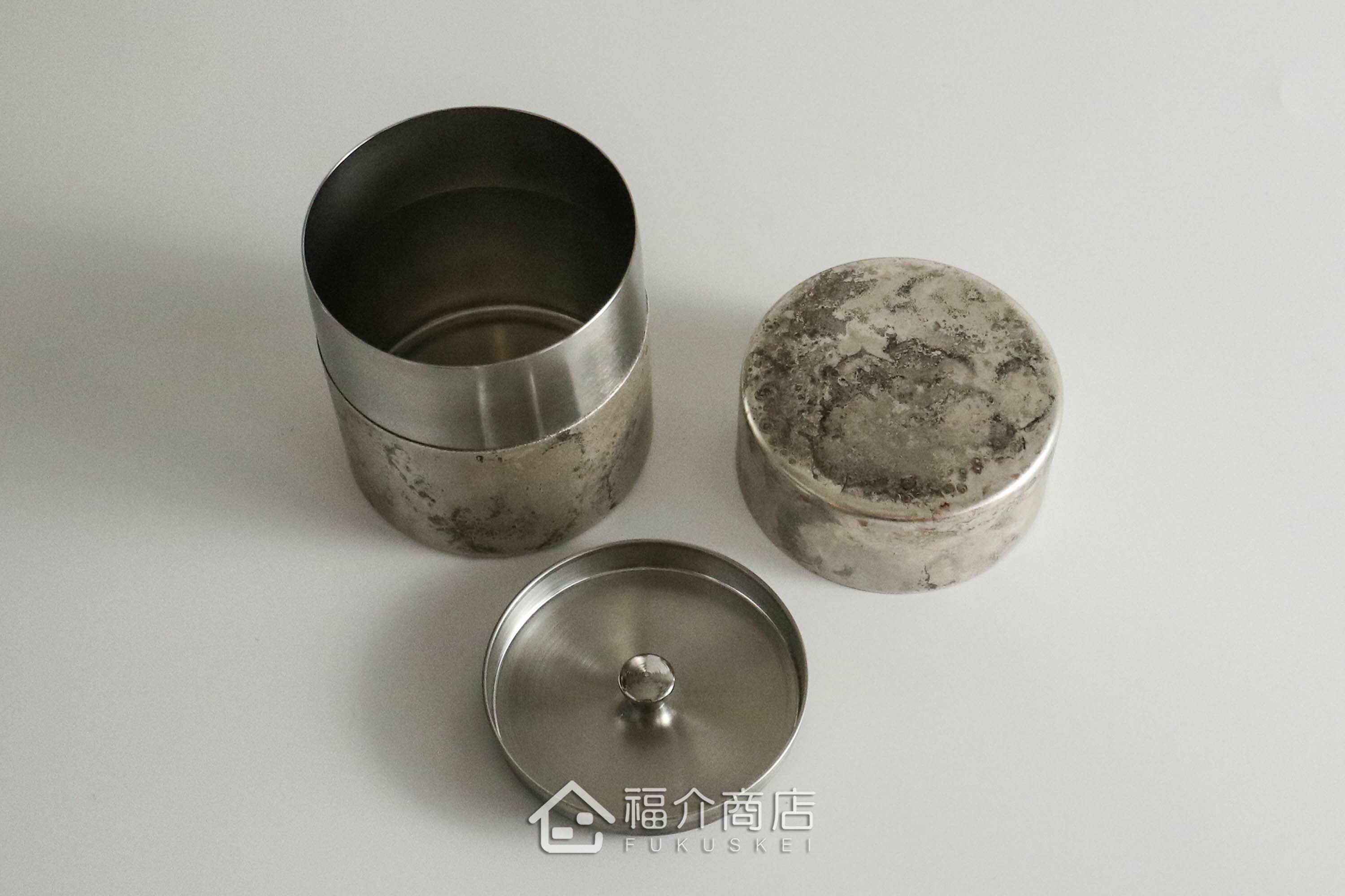 不鏽鋼材質用於保存茶葉用的銀色茶葉罐