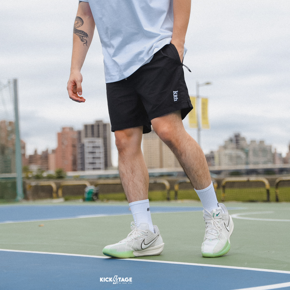 Kith nylon active short best sale