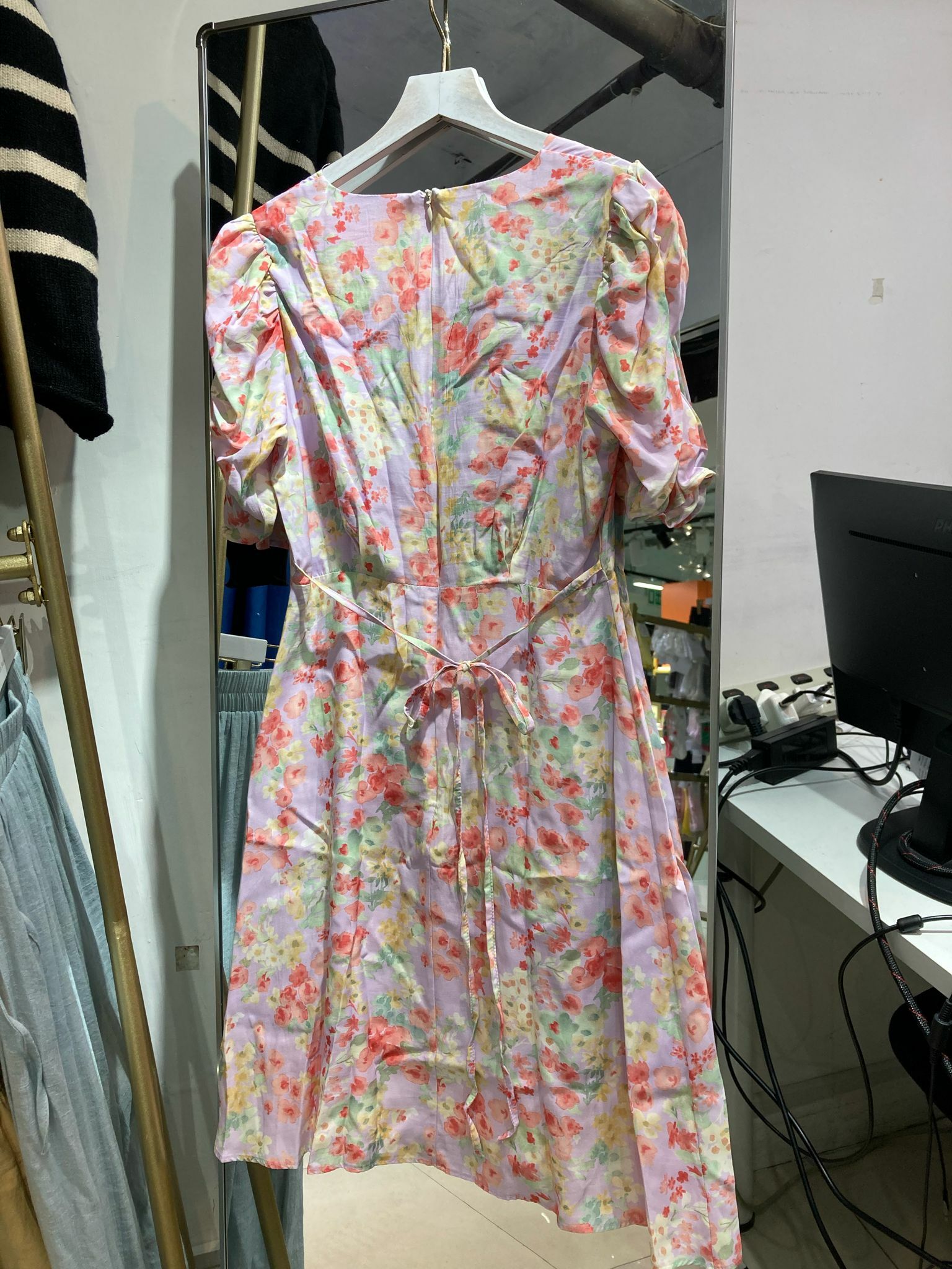 BL703AF 碎花連身裙