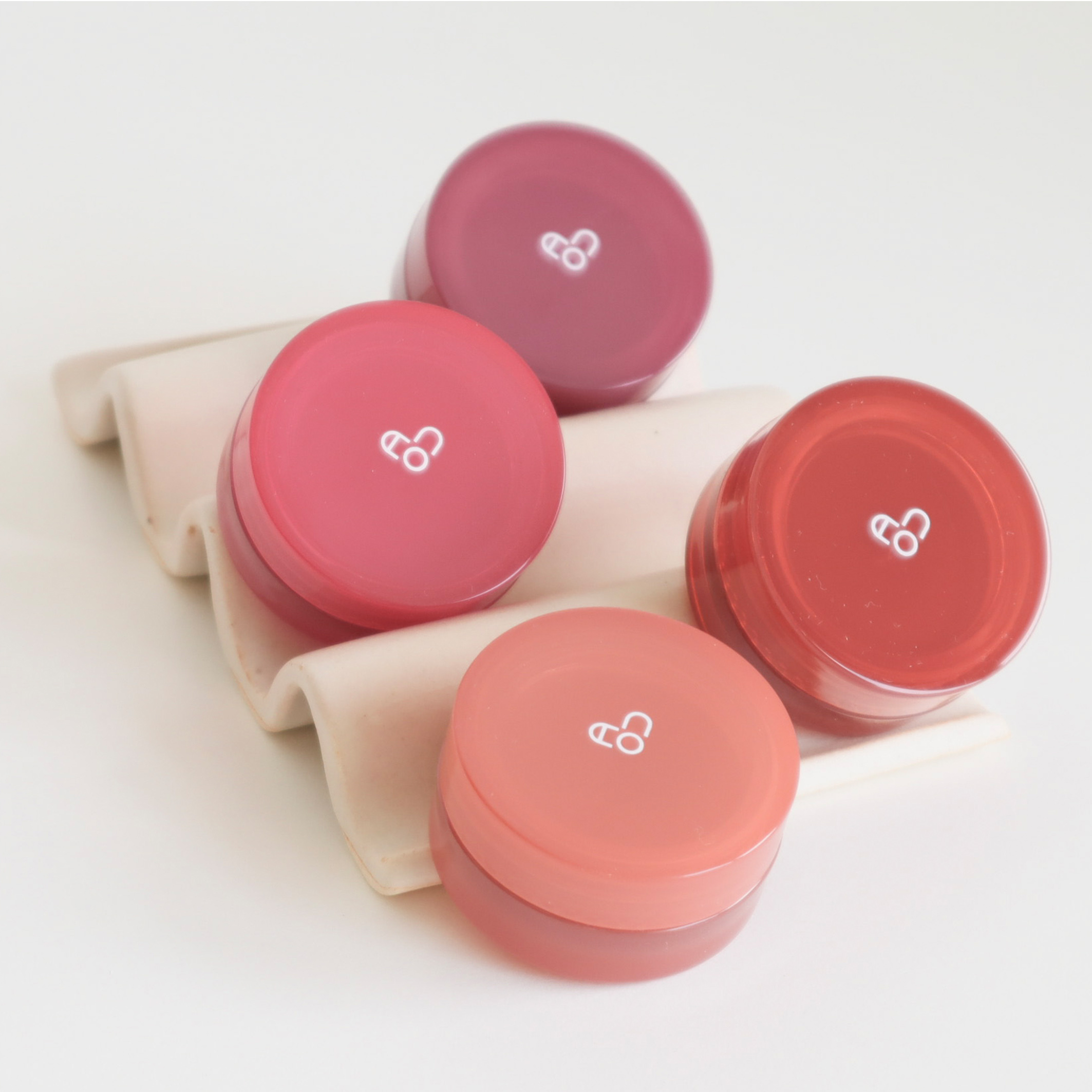 雲朵霧面唇膏3.5g - AOU