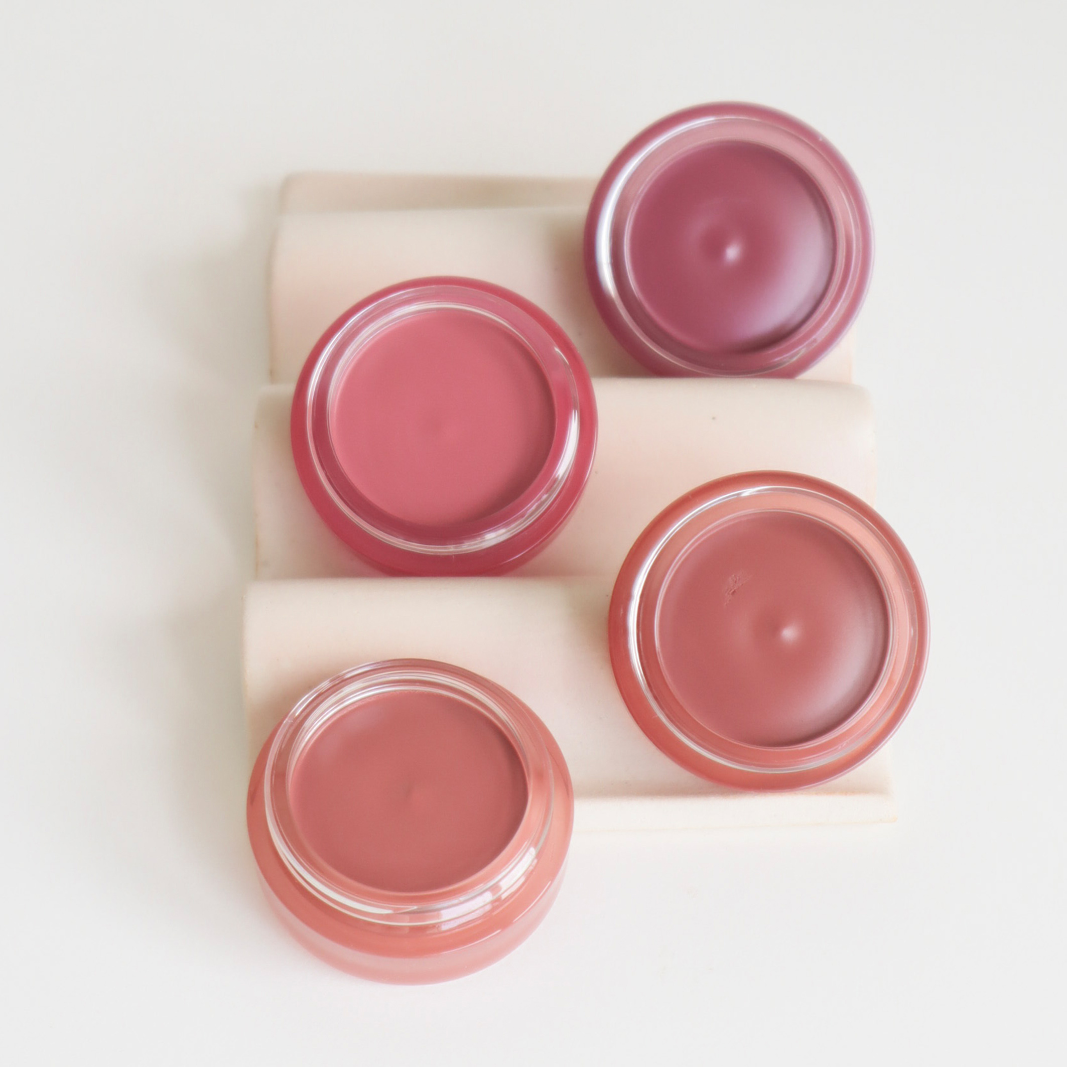 雲朵霧面唇膏3.5g - AOU