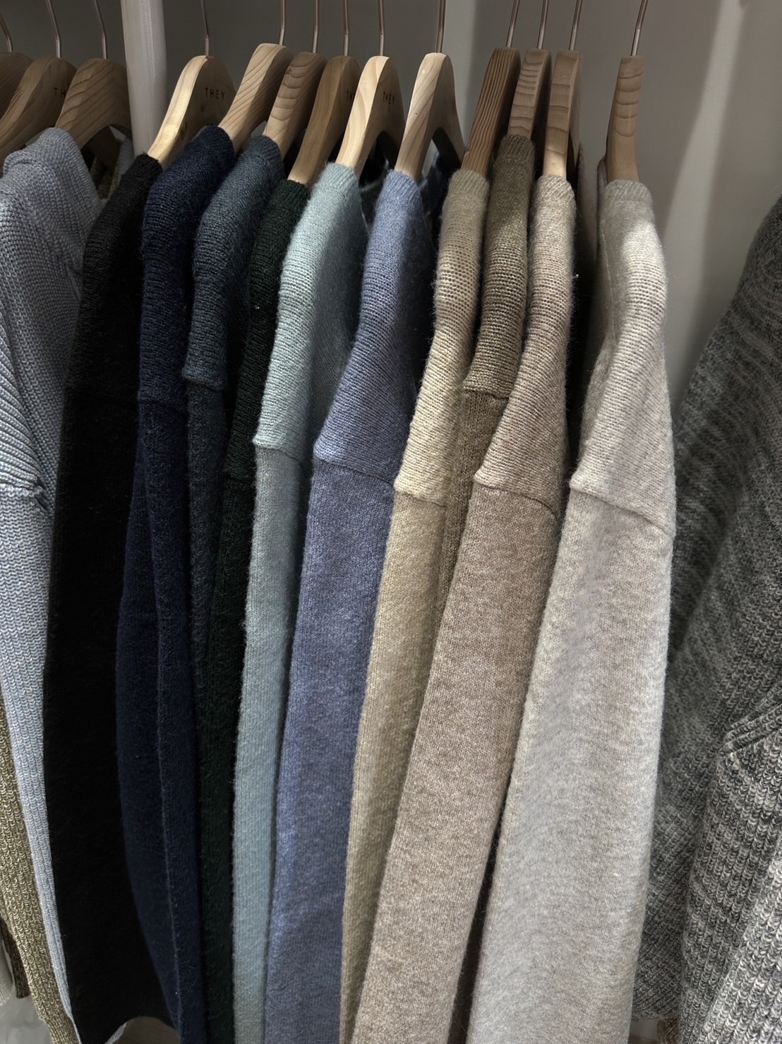 🇰🇷  男款百搭打底毛衣