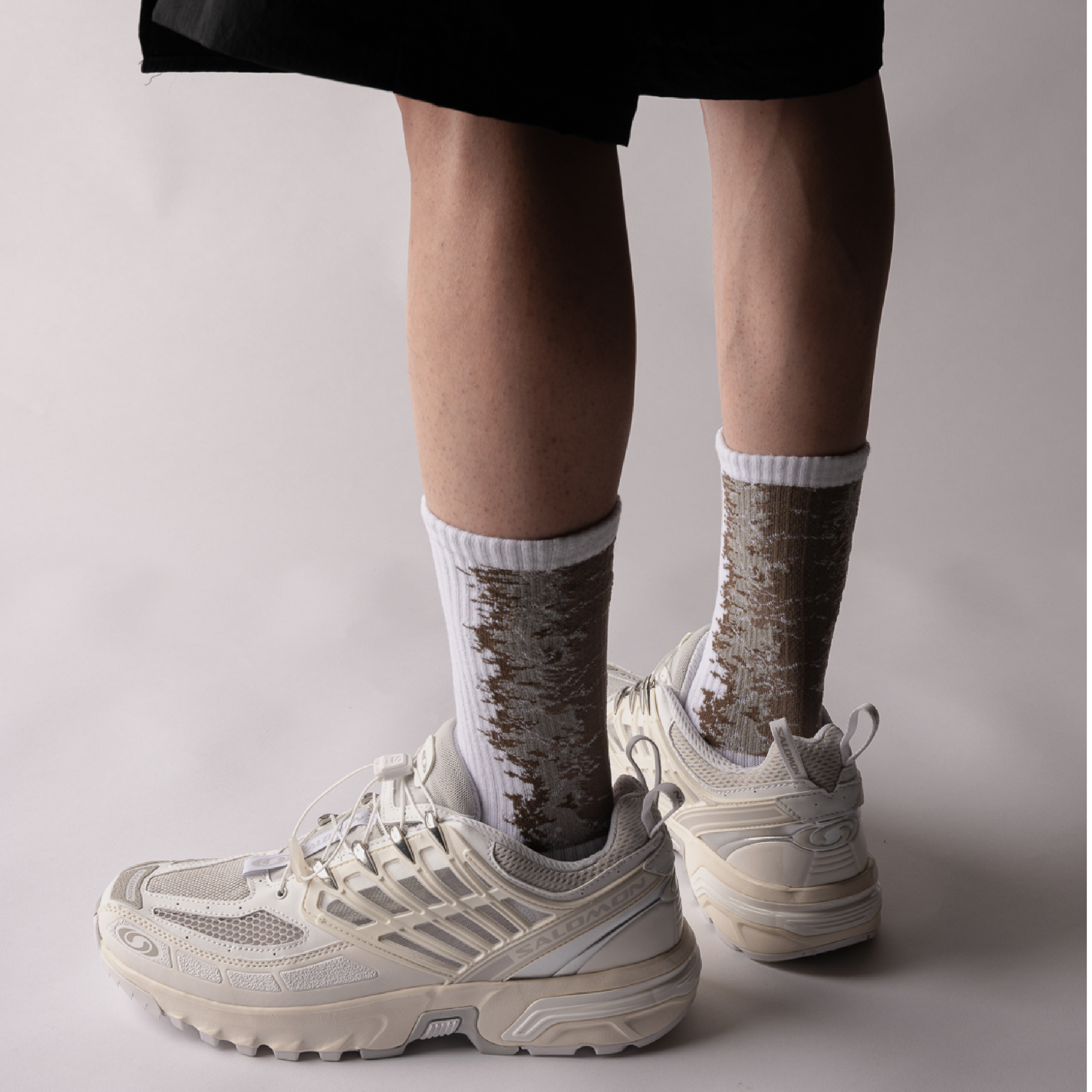 nozzle quiz 後研設計 / Landing Series 彈性抗菌 對目縫合 中高筒休閒襪