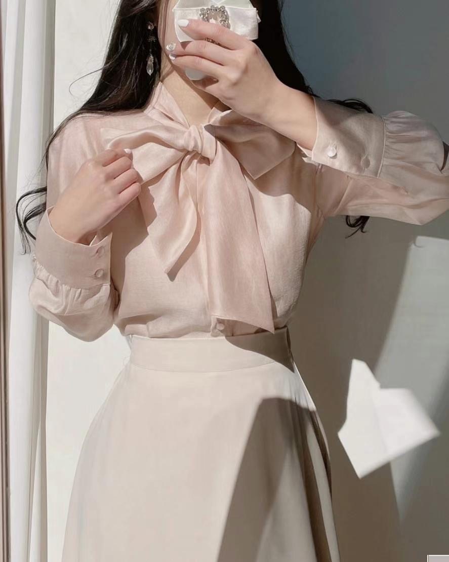 珍珠光澤綁結襯衣