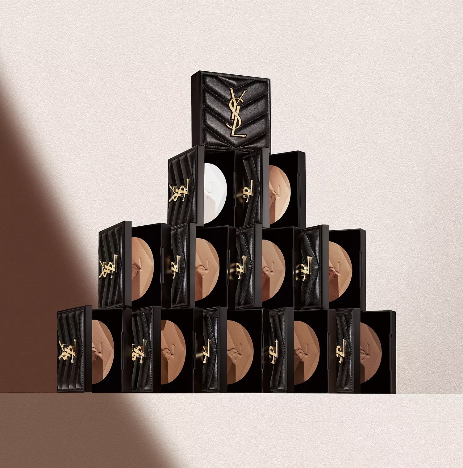 YSL 恆久完美無瑕蜜粉餅All Hours Hyper Finish powder