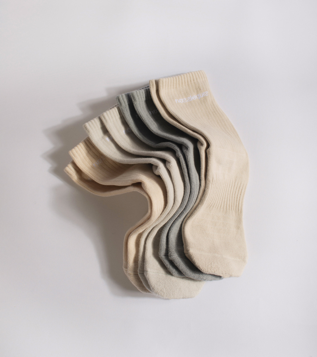 nozzle quiz® / Essential 中筒休閒襪 - 透米／Lucid Beige