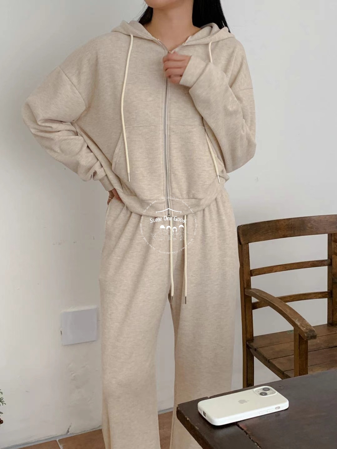 韓國製🇰🇷OP2102 薄身版韓風直紋有帽套裝