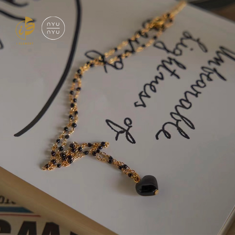 🇰🇷 Nyunyu 型格愛心吊墜頸鏈 金/銀