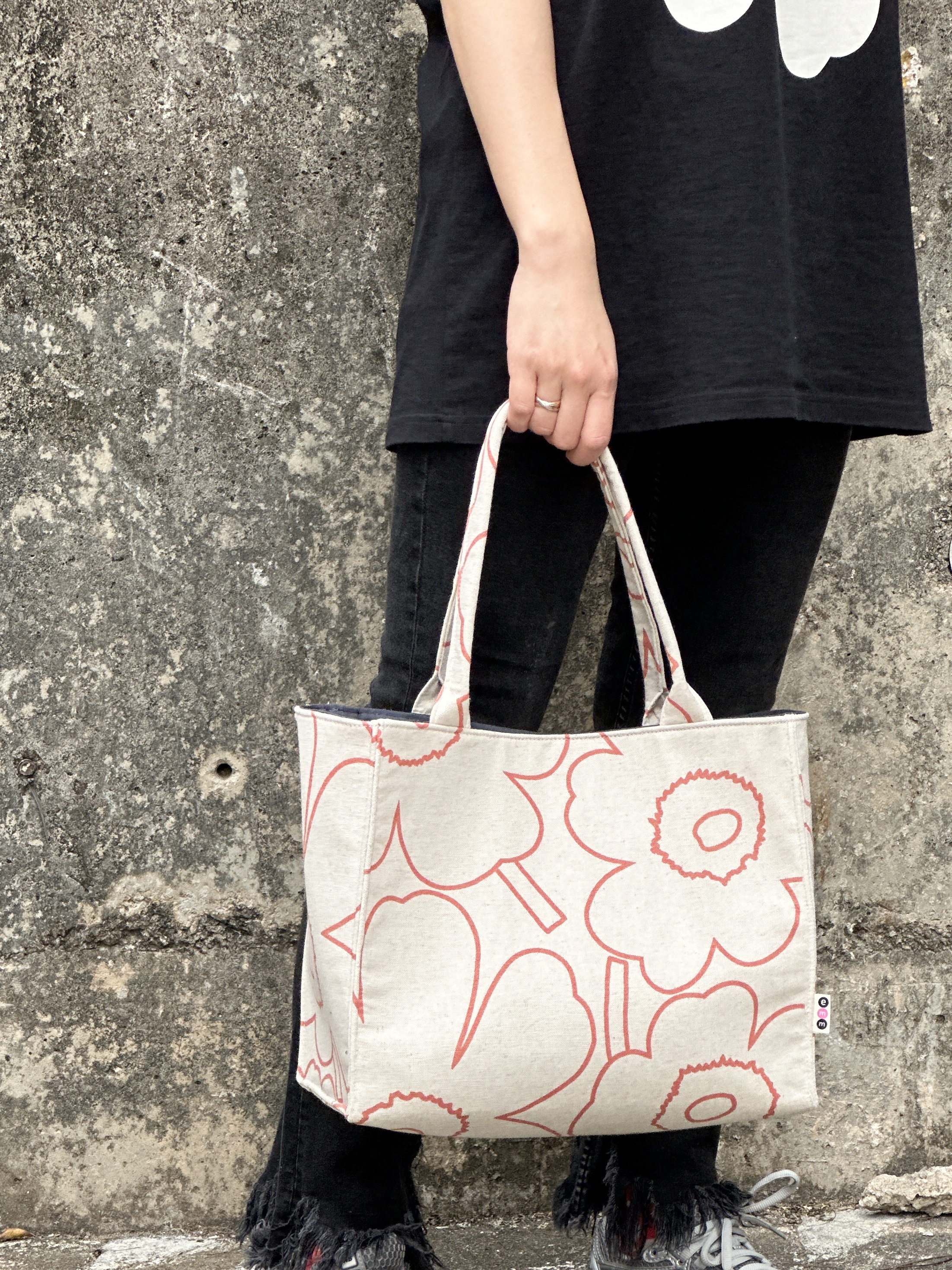 Shoulder box bag | marimekko cotton x linen fabric | toffee x linen unikko