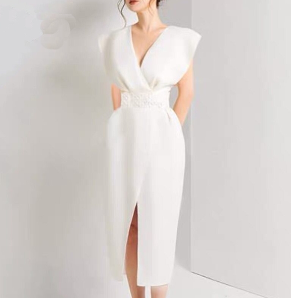 刺繡收腰V領洋裝